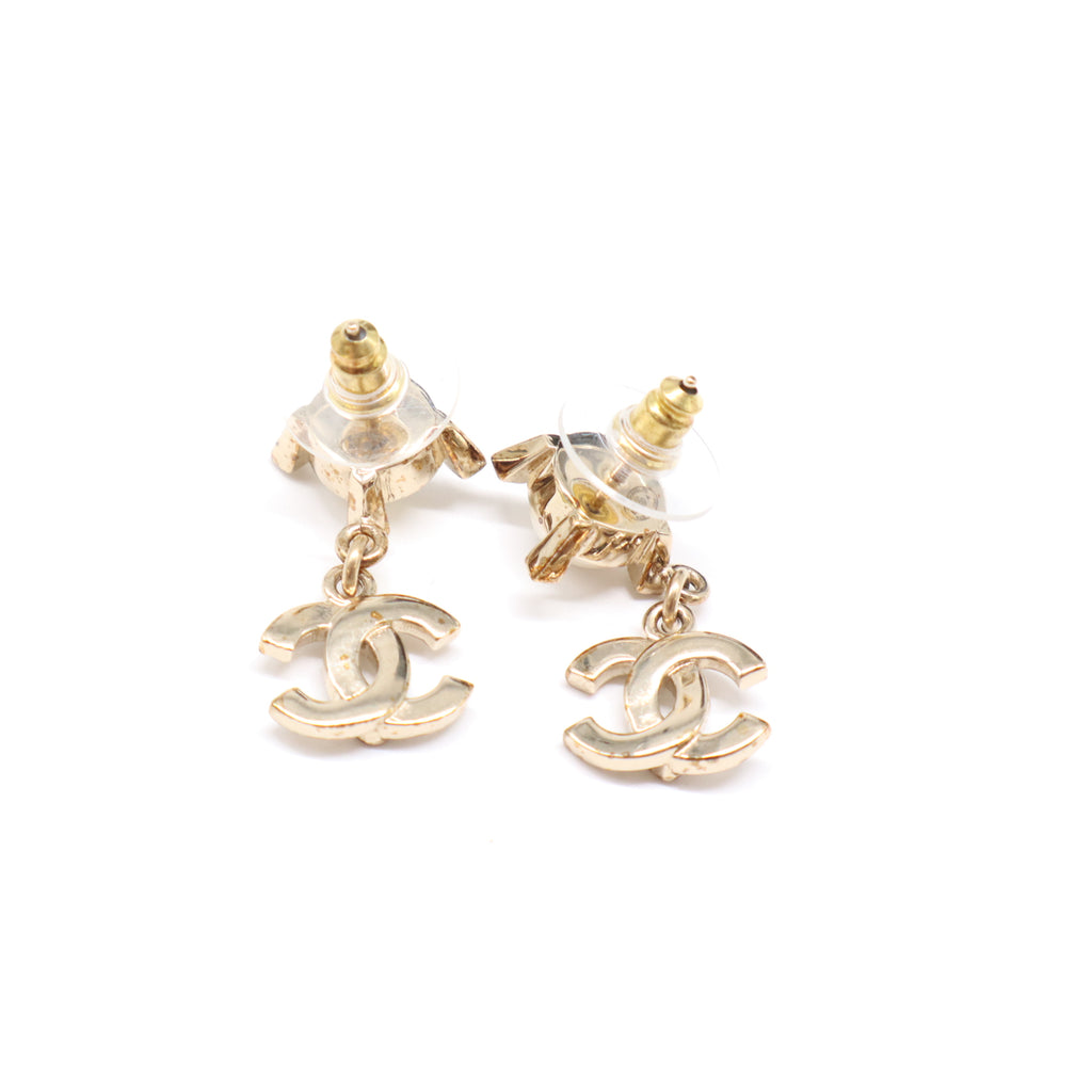 Chanel Crystal Pearl CC Drop Earrings W21975