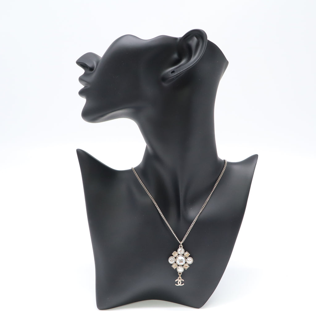 Rhinestone Silver Dangle Necklace W21870