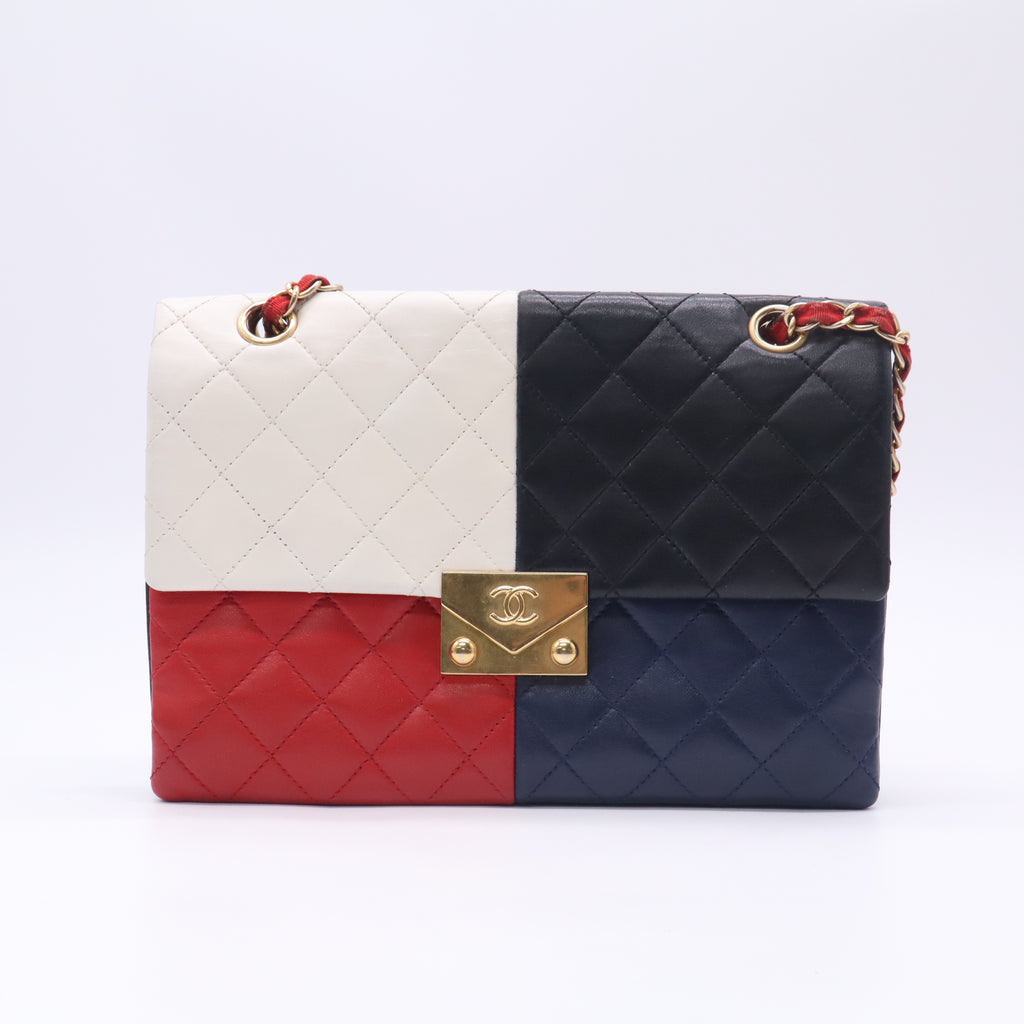 CC Clasp Chain Flap Bag Multicolor Quilted Lambskin Medium Twins LDJ5024