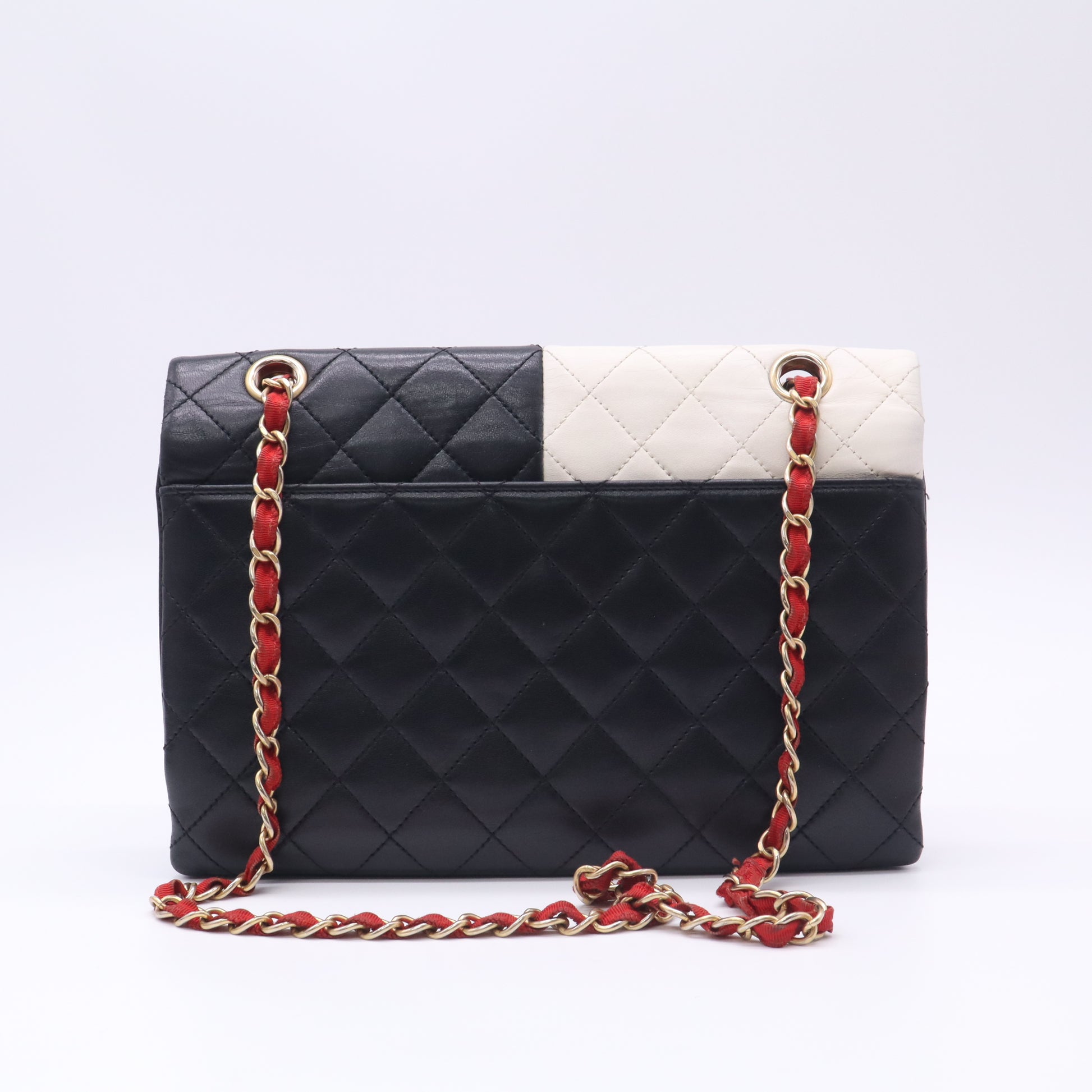 CC Clasp Chain Flap Bag Multicolor Quilted Lambskin Medium Twins LDJ5024