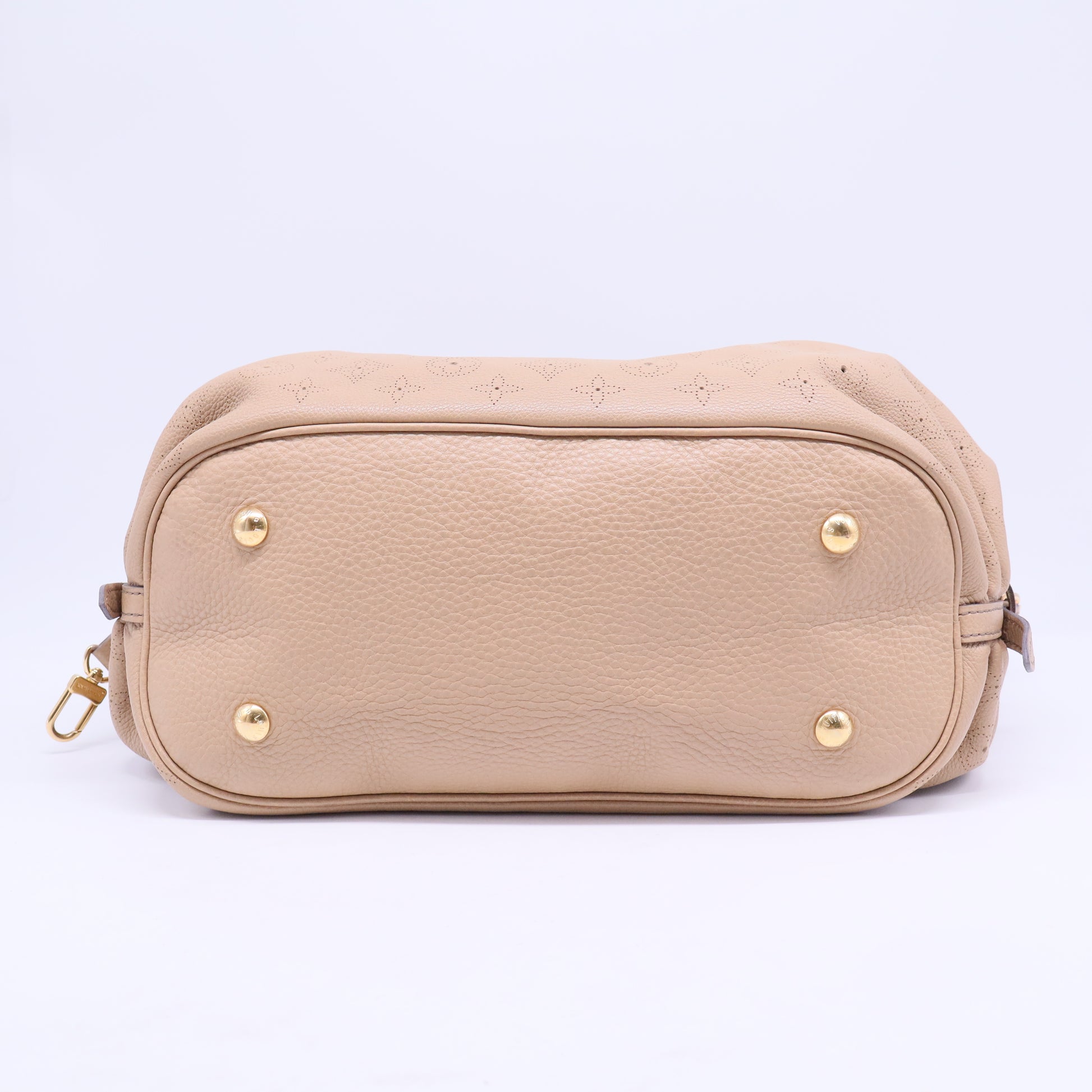 Beige Monogram Mahina Leather Surya L Bag B20121