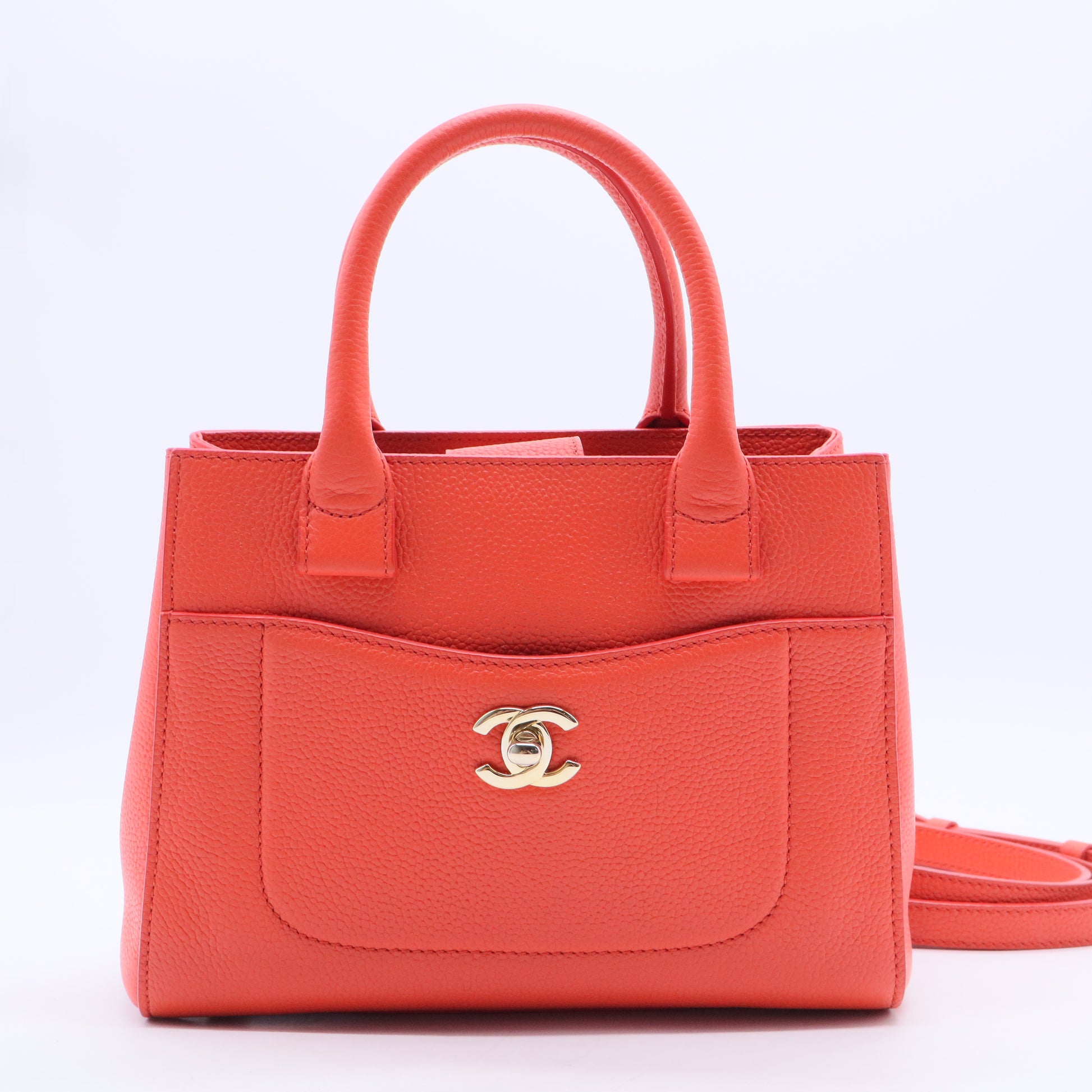 Chanel Neo Executive Tote Grained Calfskin Mini