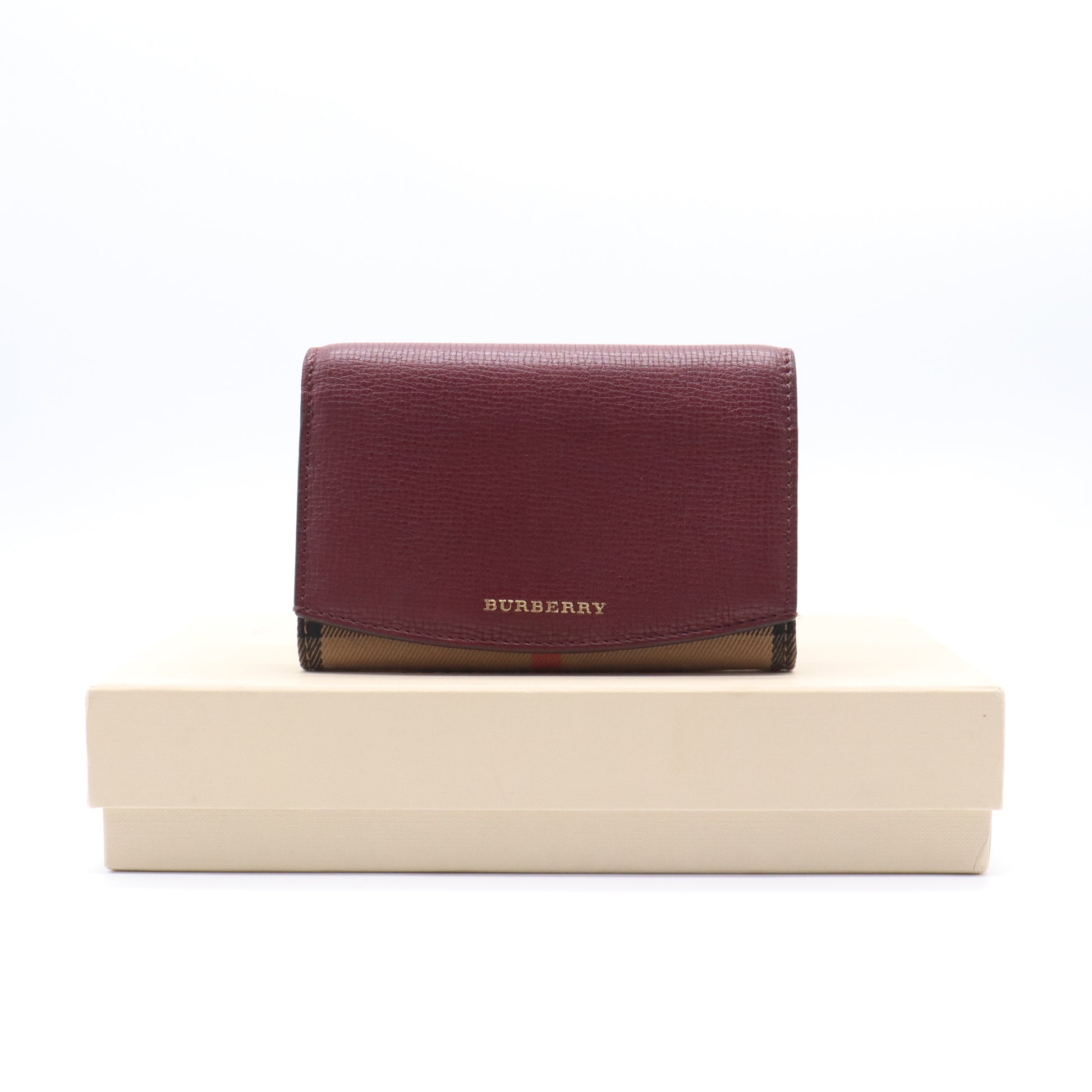 Grainy Calfskin House Check Wellington Wallet Mahogany Red W21385