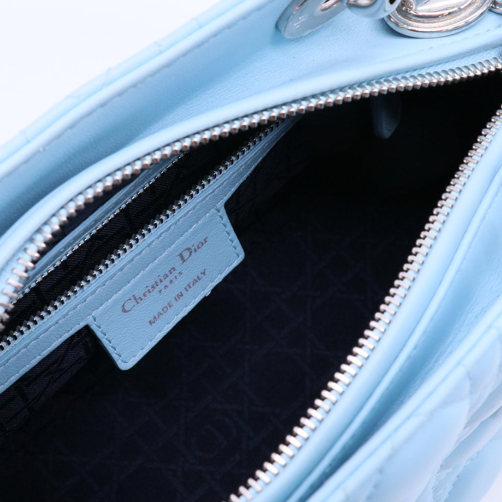 Cannage Lady Dior Medium