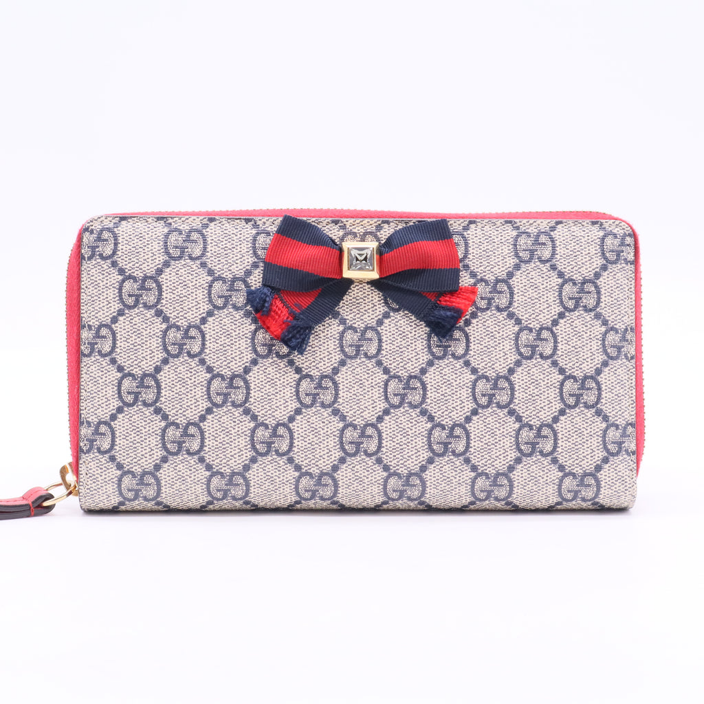 Continental cloth wallet