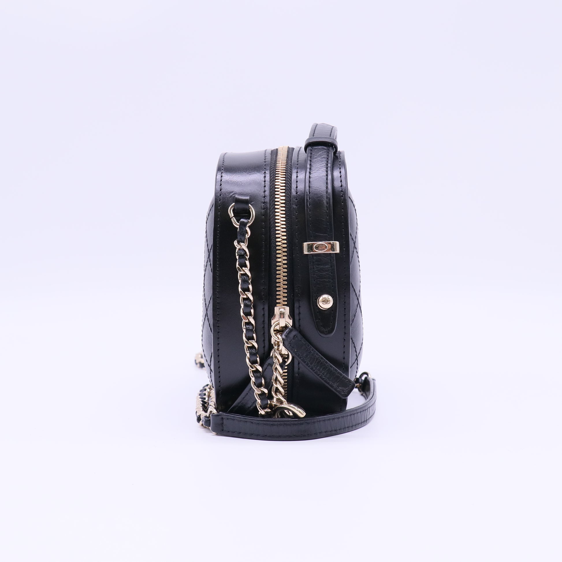 Chanel Cruising Top Handle Vanity Case with Chain B22450