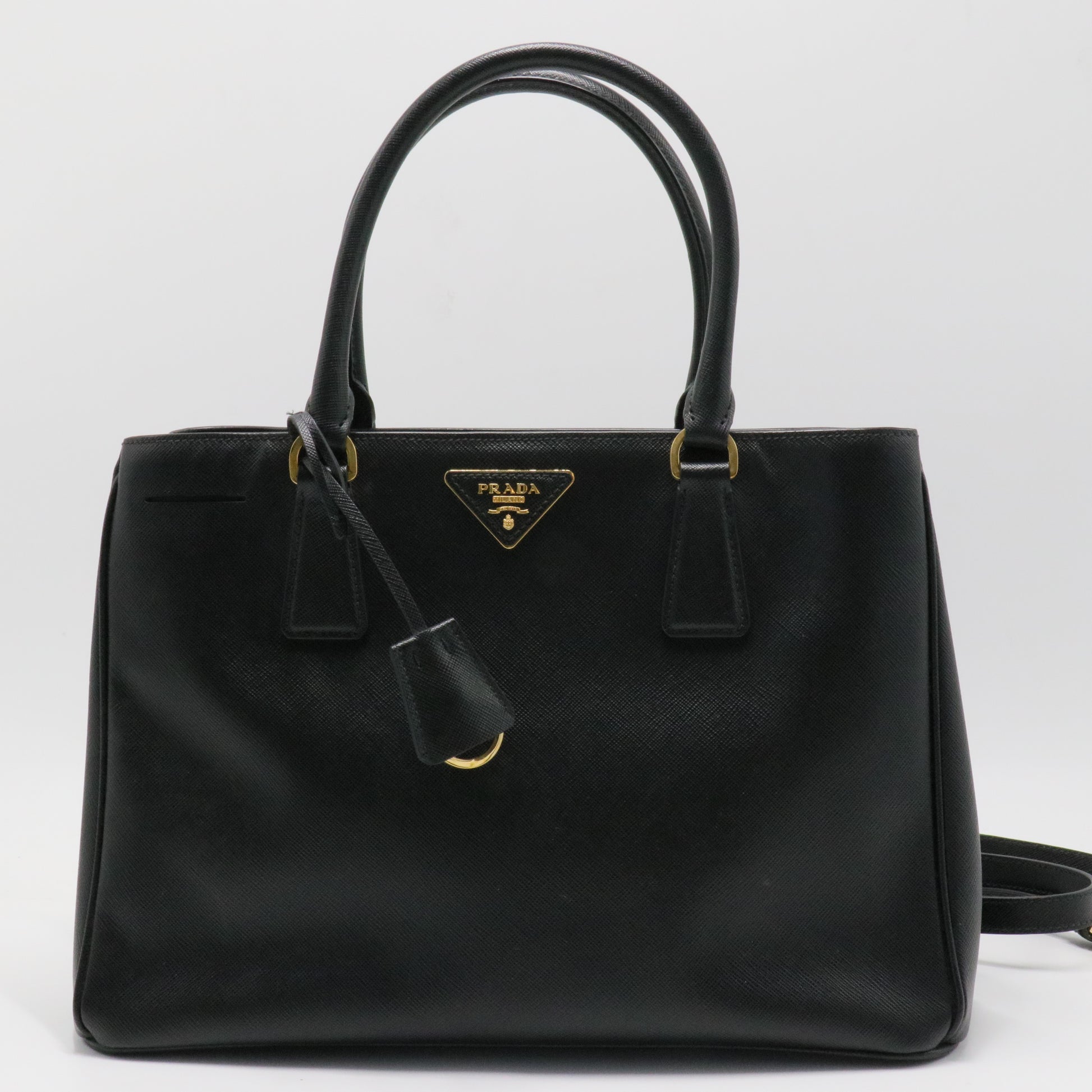 Saffiano Lux Medium Galleria Tote