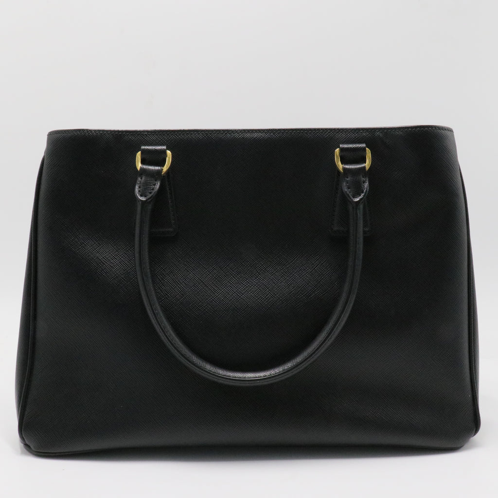 Saffiano Lux Medium Galleria Tote