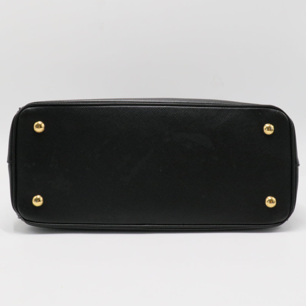 Saffiano Lux Medium Galleria Tote