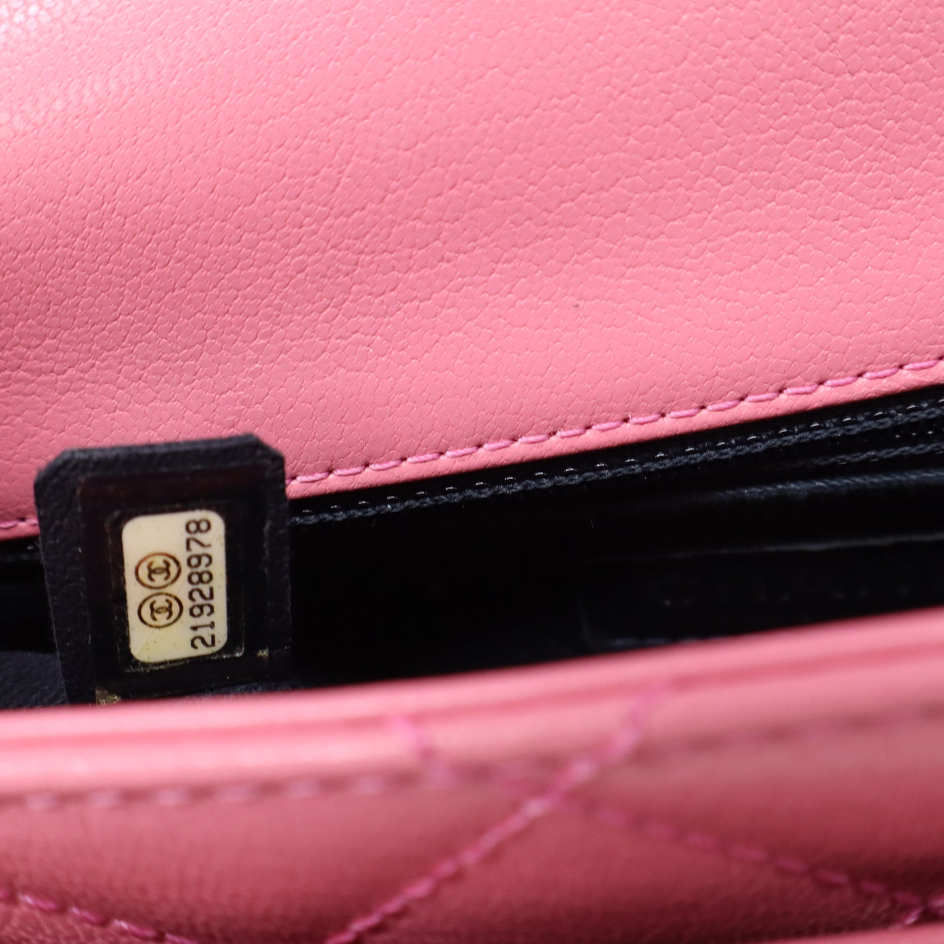 Chanel Business Affinity Flap Bag B22530