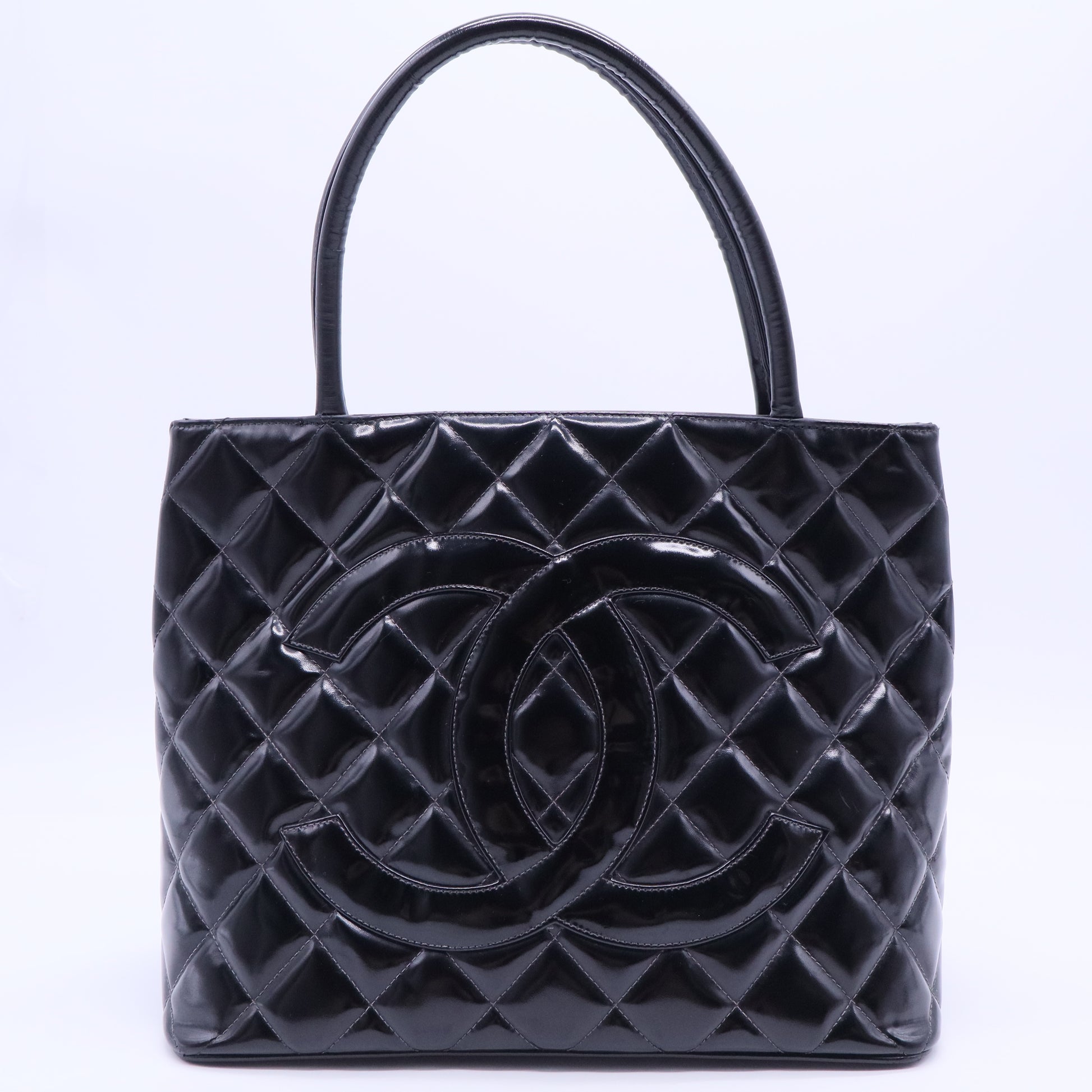 Medallion Tote Pattern Leather