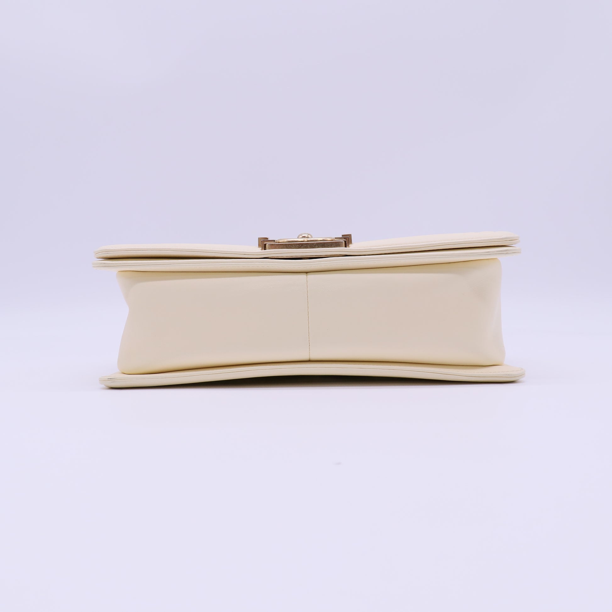 Boy CHANEL Flap Bag B22342