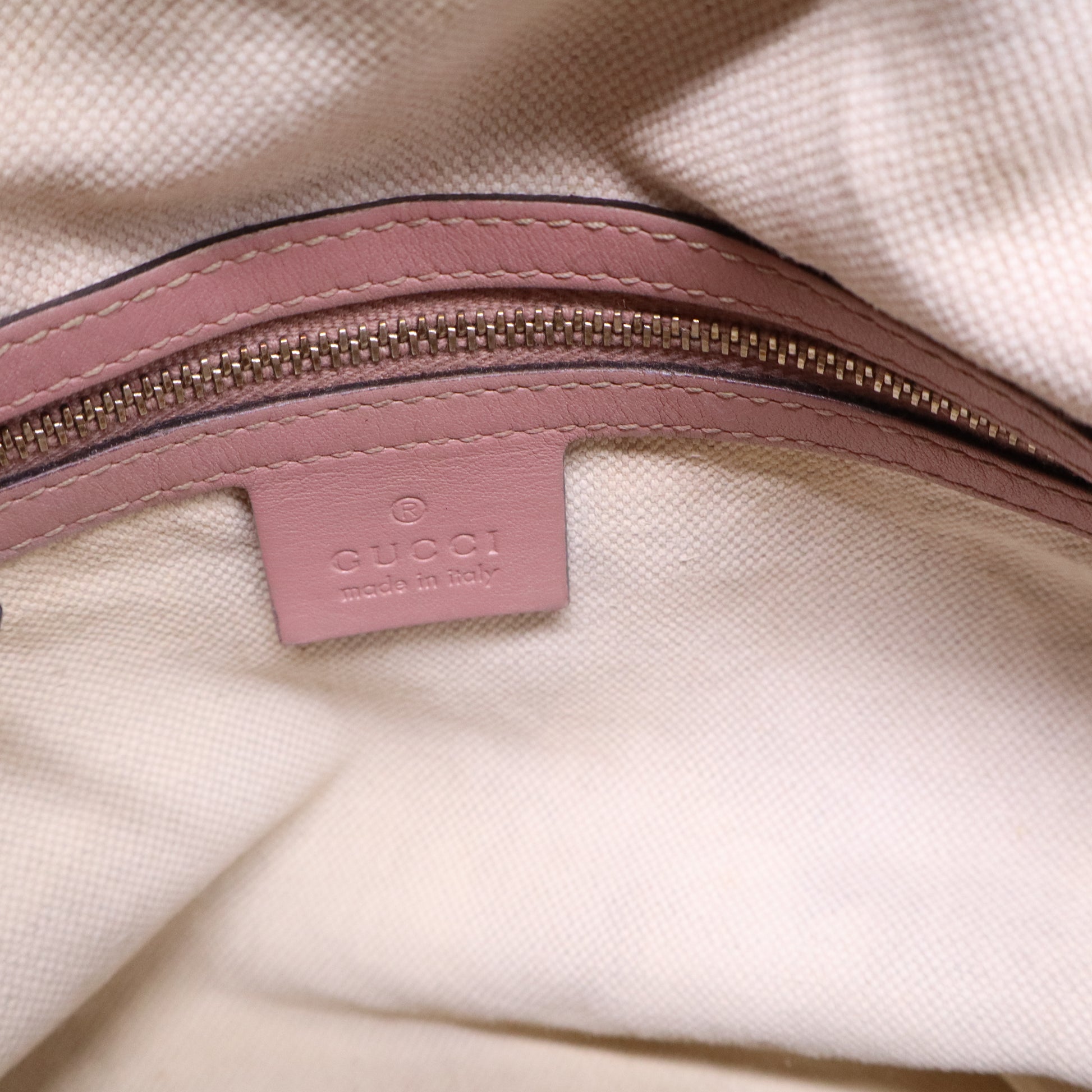 Bree Convertible Top Handle Bag Guccissima Leather Medium B20977