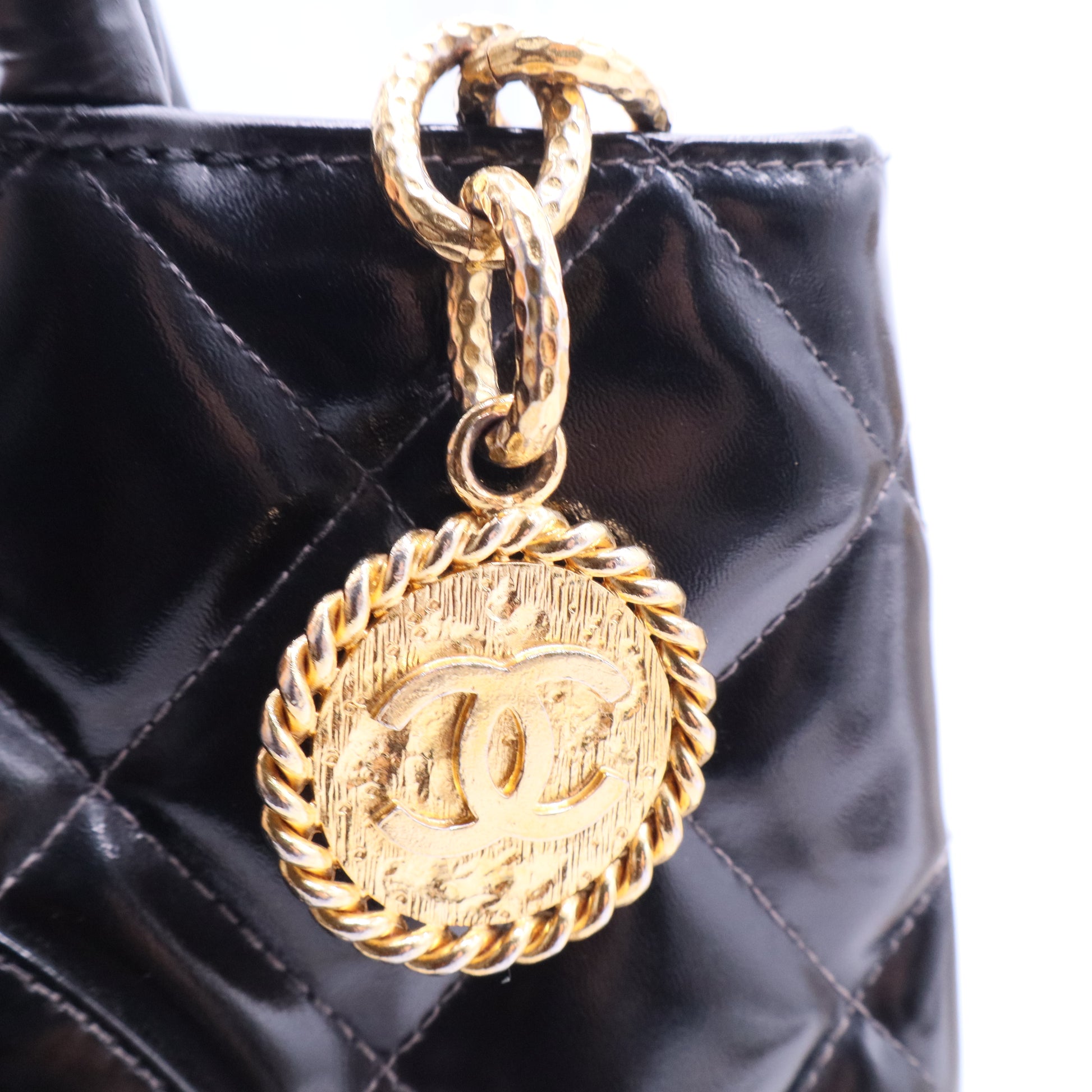Medallion Tote Pattern Leather