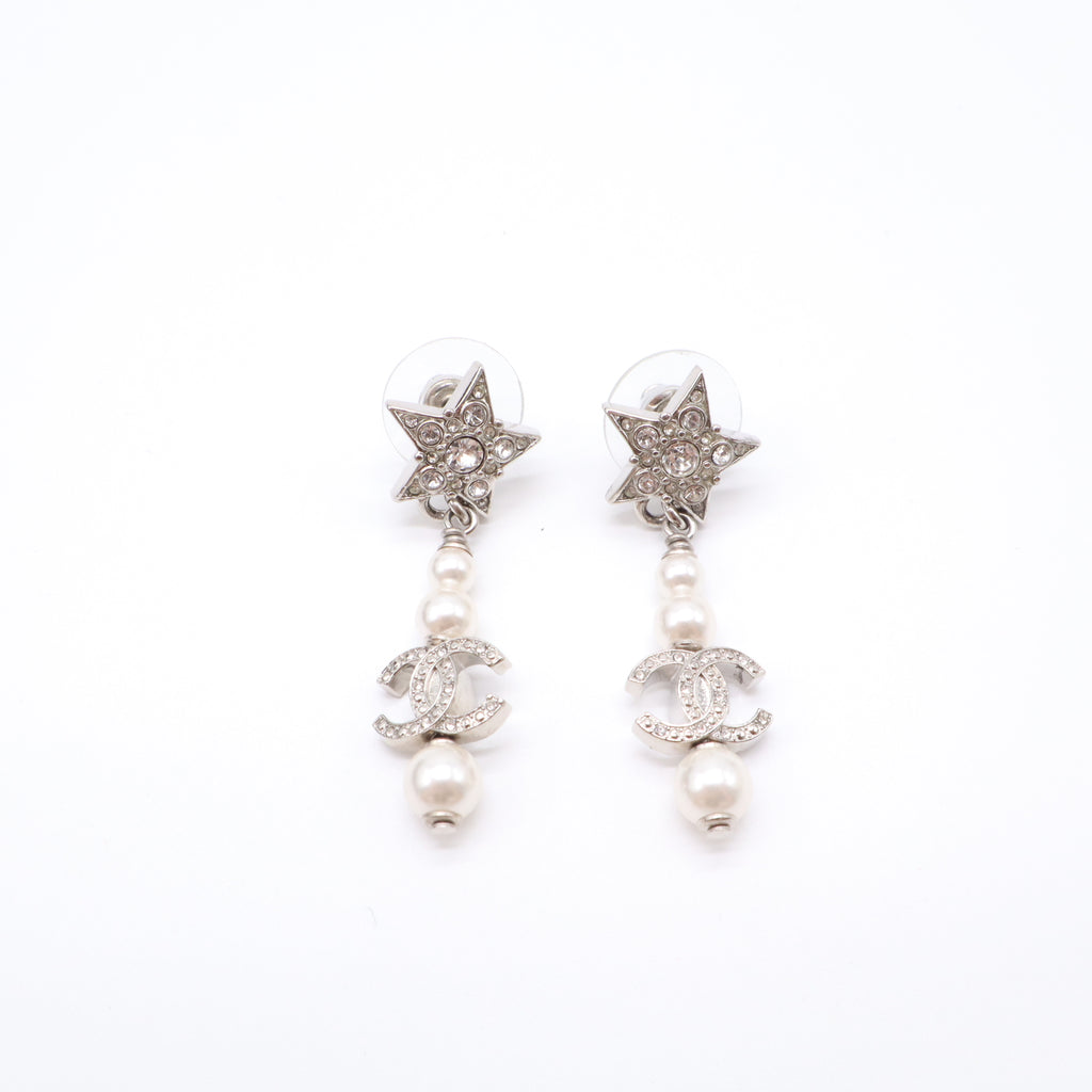 Chanel Crystal Star Interlocking CC Pearl Drop Earrings W21605