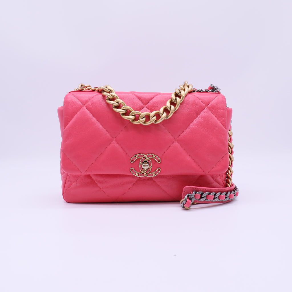 Chanel 19 Flap Bag B22445
