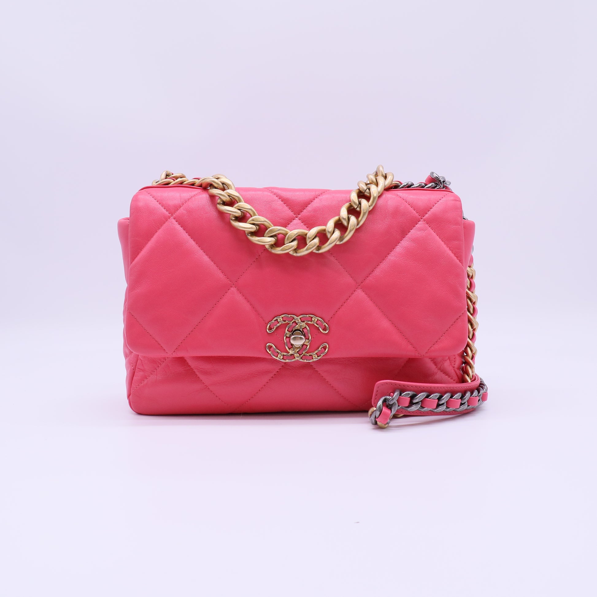 Chanel 19 Flap Bag B22445