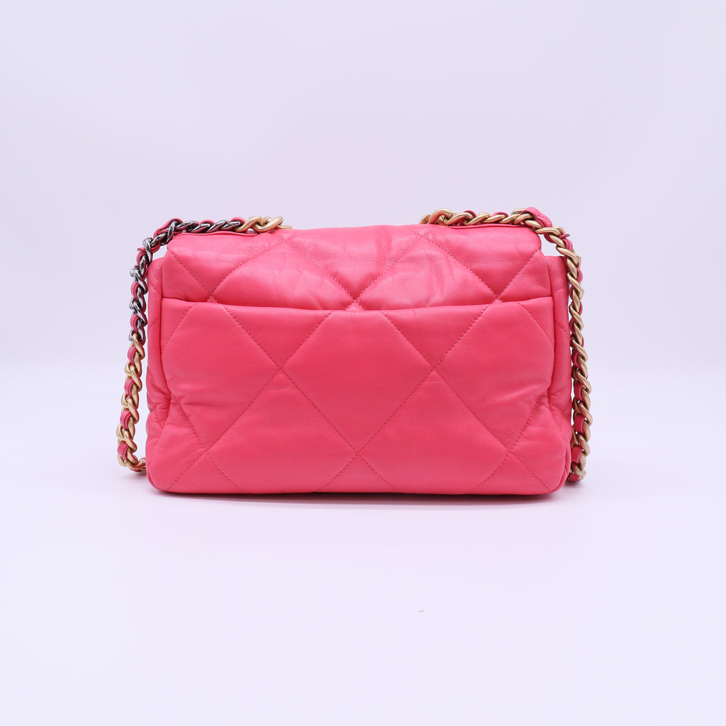 Chanel 19 Flap Bag B22445