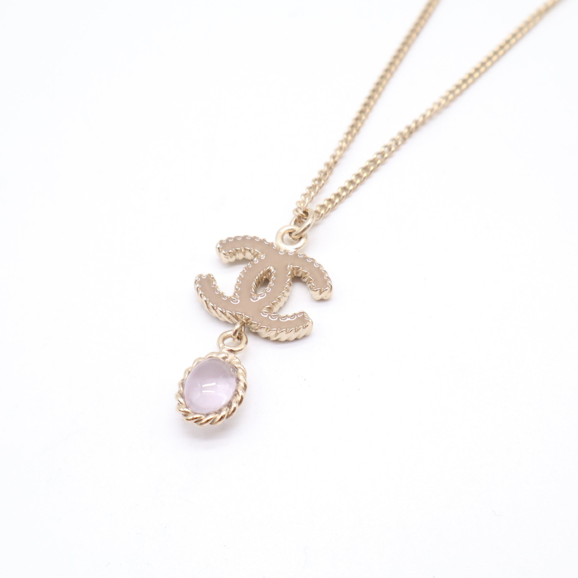 Chanel Textured CC Purple Gripoix Pendant Necklace W21607