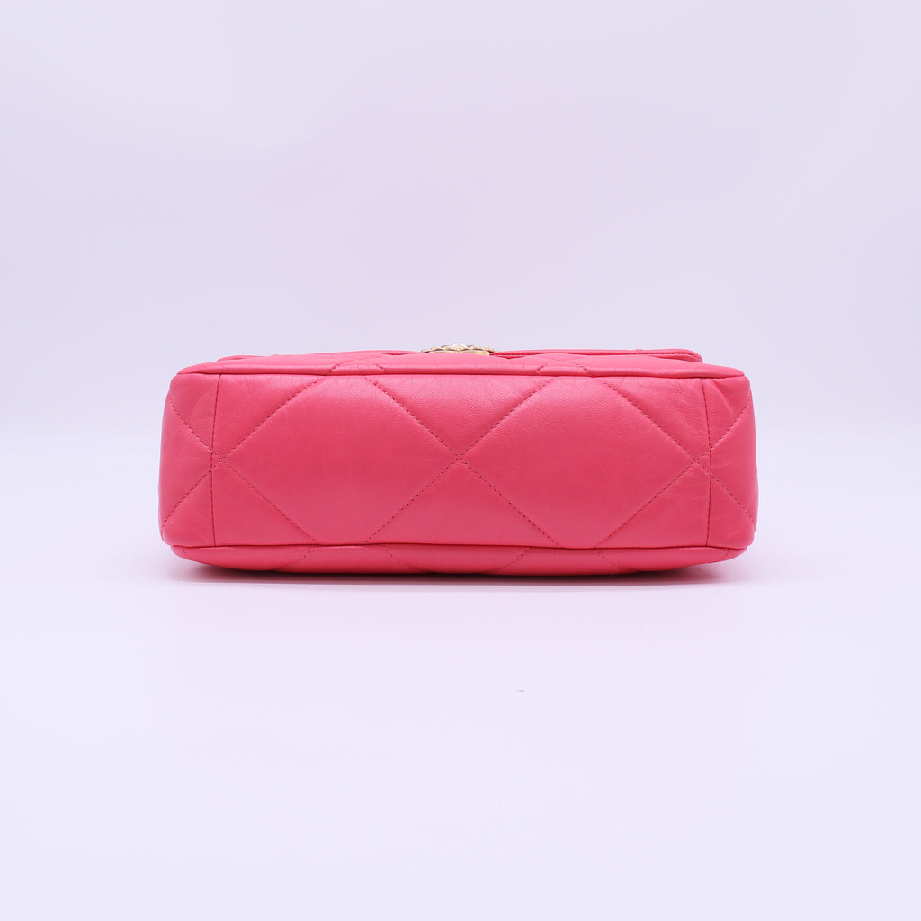 Chanel 19 Flap Bag B22445