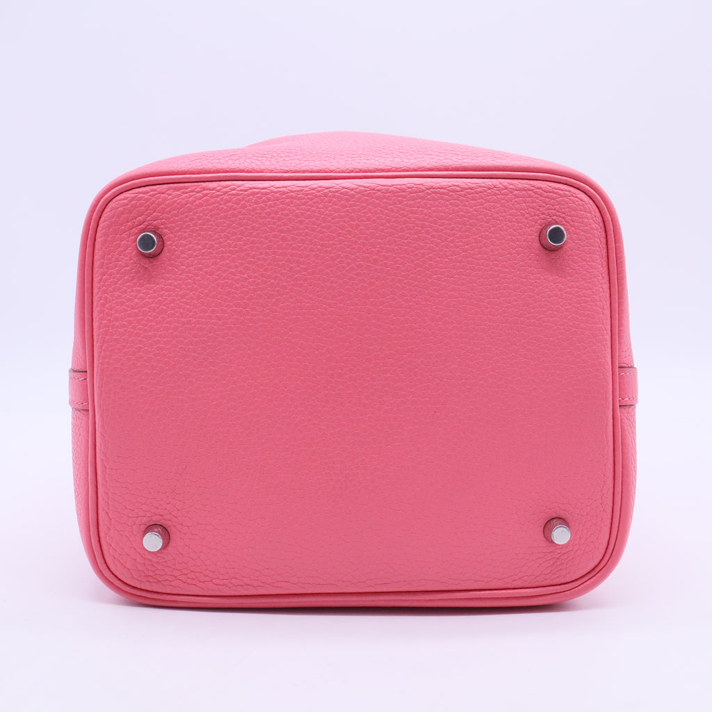 Taurillon Clemence Picotin Lock 18 PM Bubblegum Pink B20242