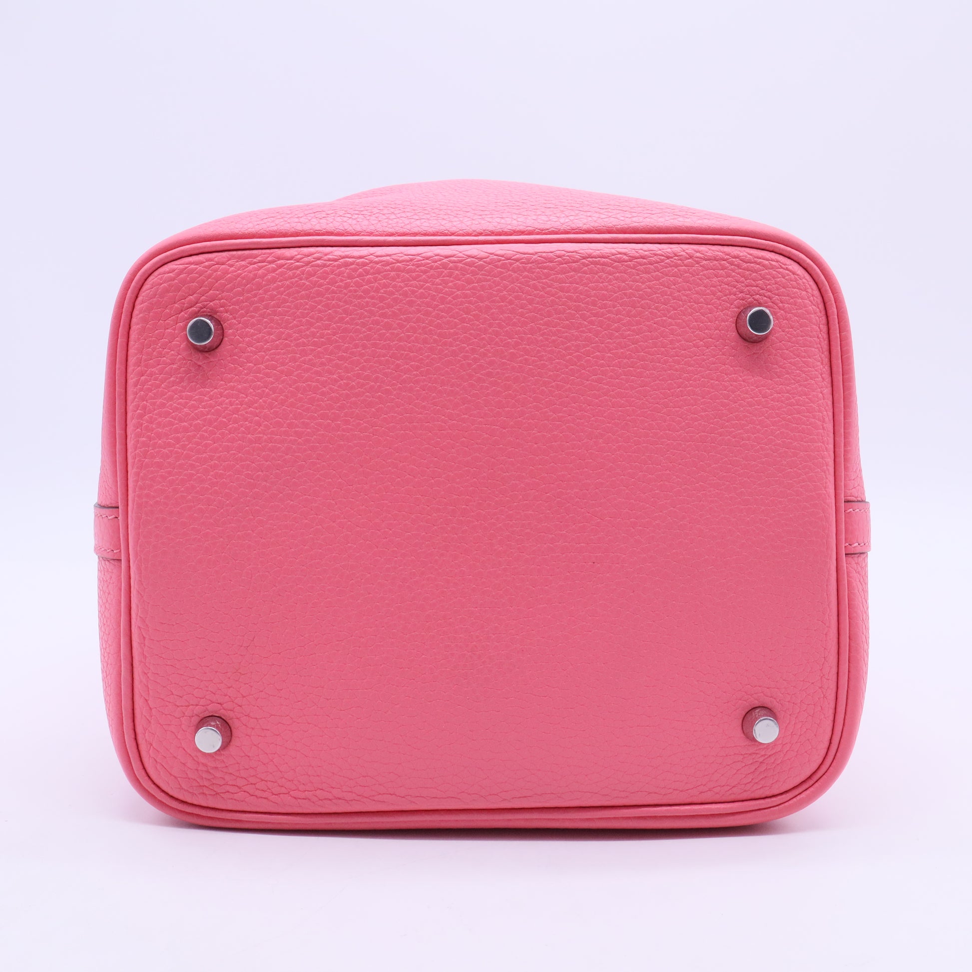 Taurillon Clemence Picotin Lock 18 PM Bubblegum Pink B20242