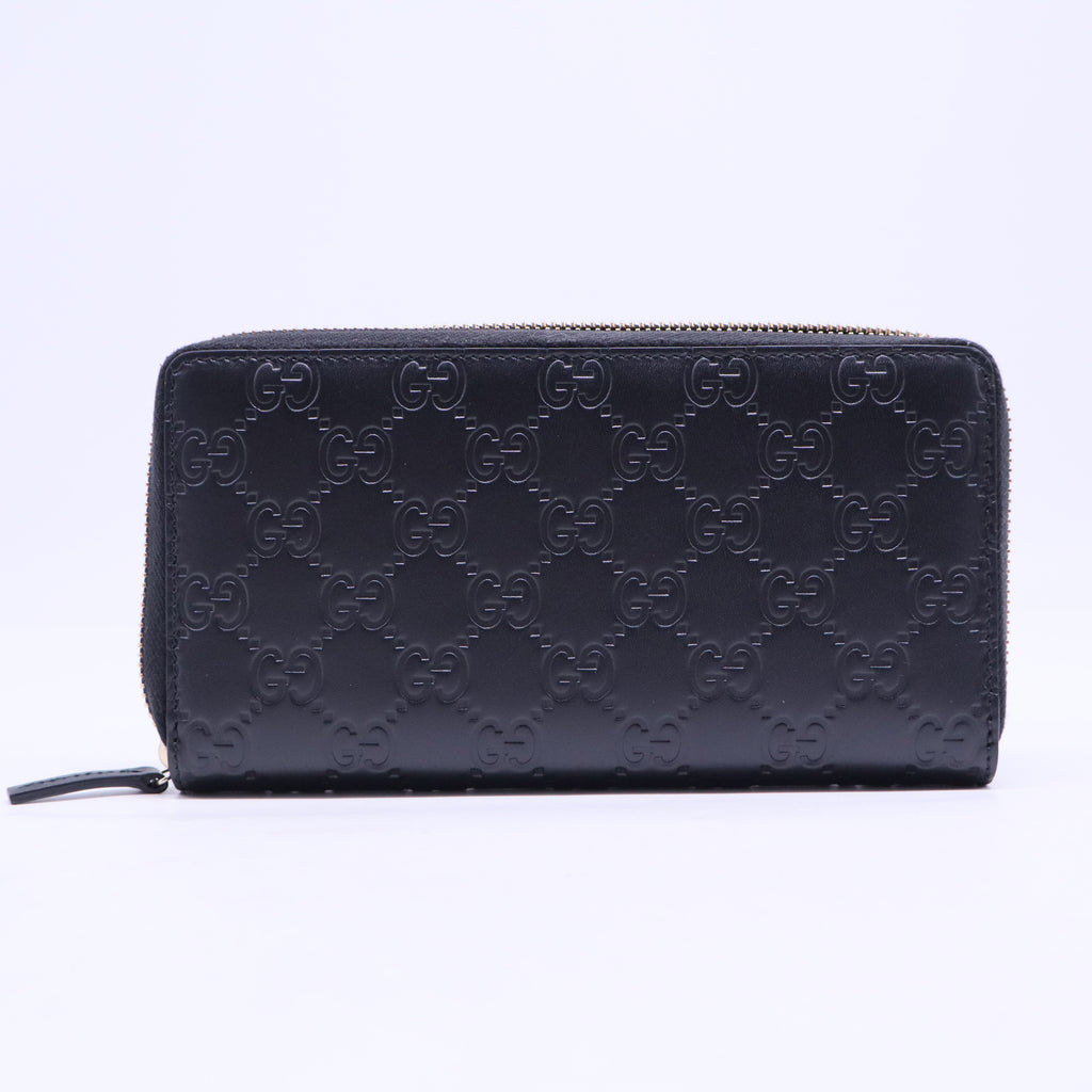 GG Signature Leather Continental Wallet W20397