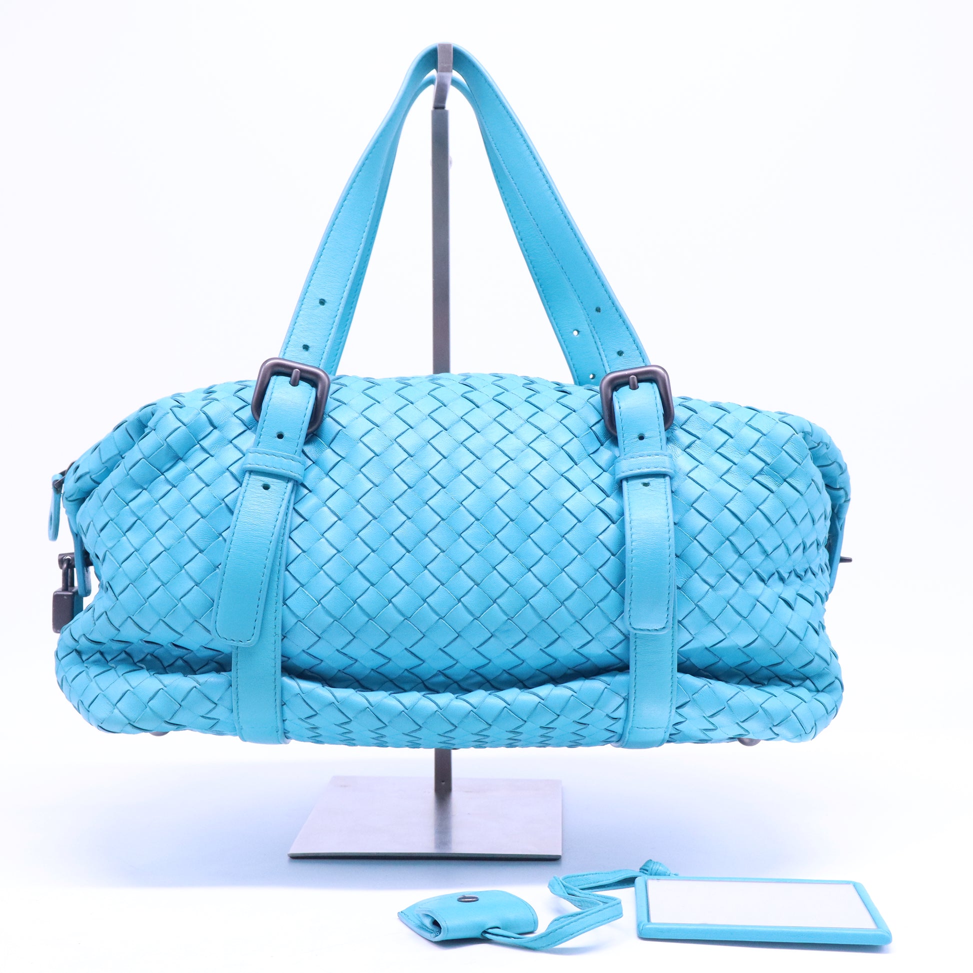 Nappa Intrecciato Boston PoolB21029