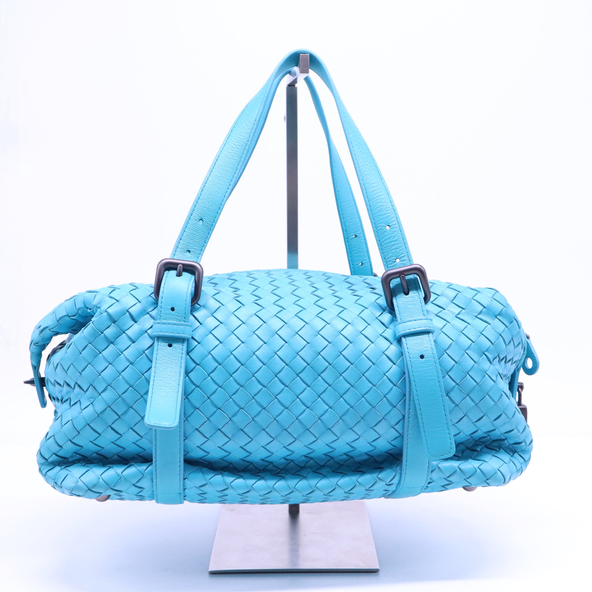 Nappa Intrecciato Boston PoolB21029