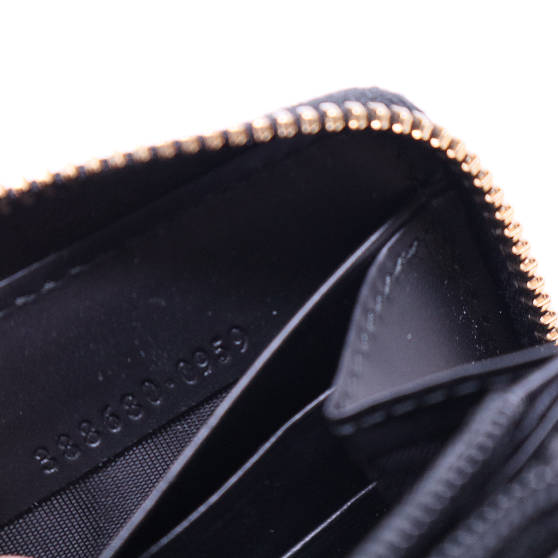 GG Signature Leather Continental Wallet W20397