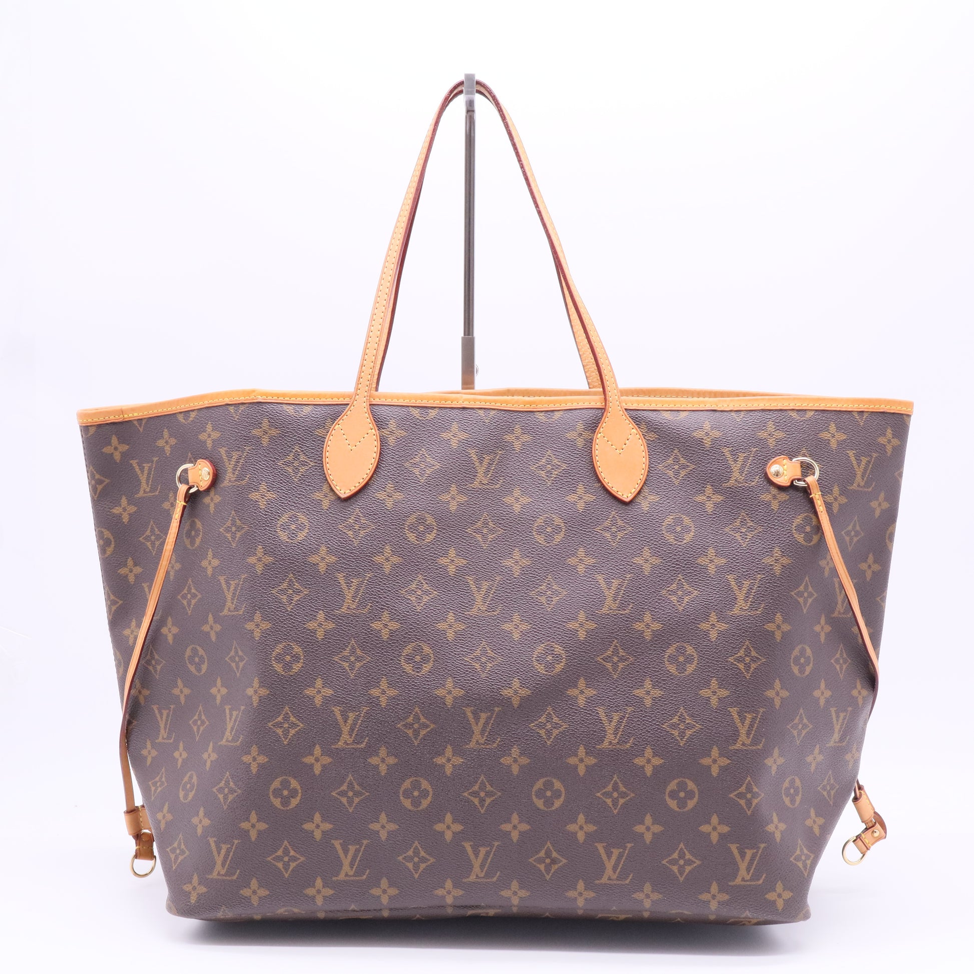 Monogram Canvas Neverfull GM Tote