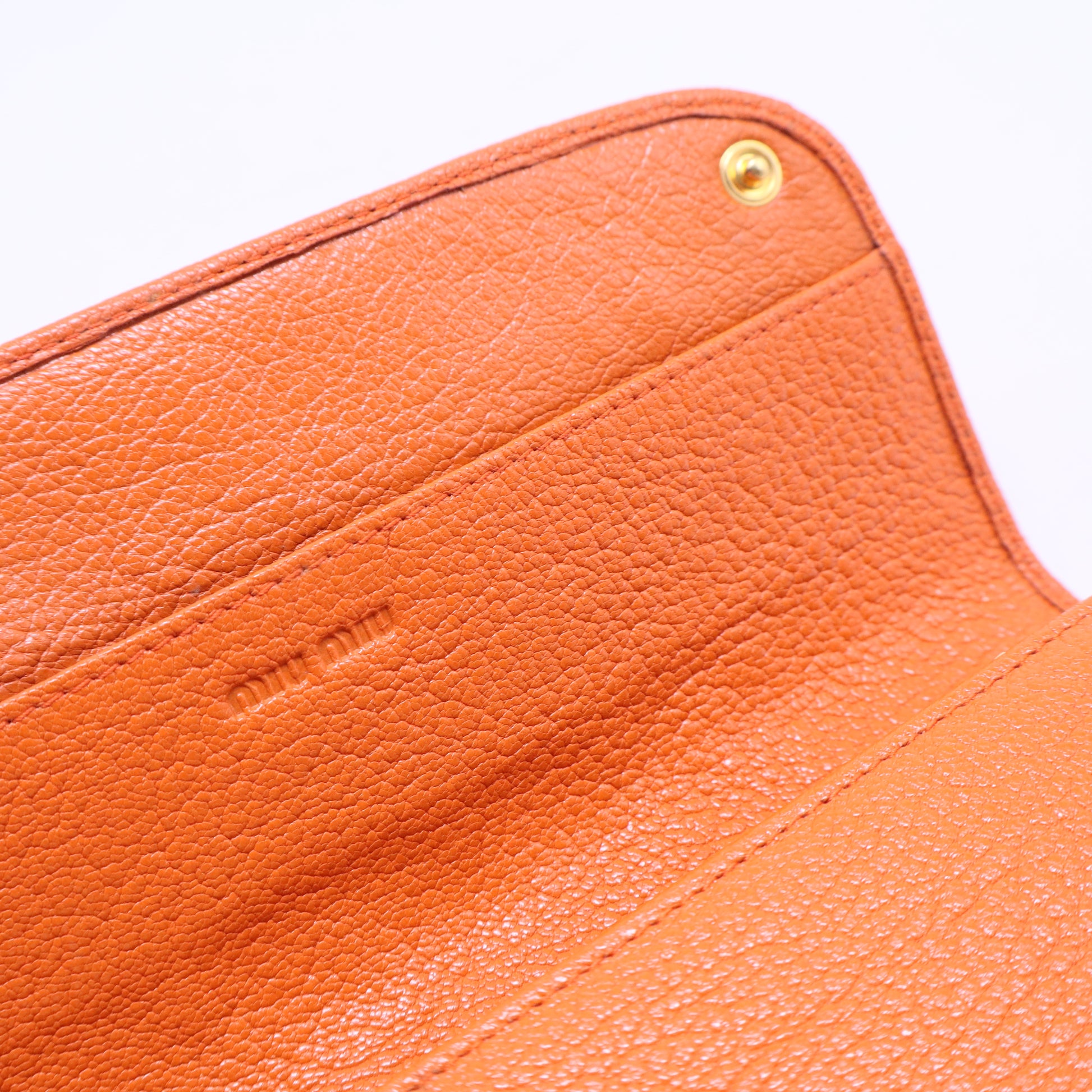 Continental Chain Wallet Embellished Matelasse Leather Twins W20383