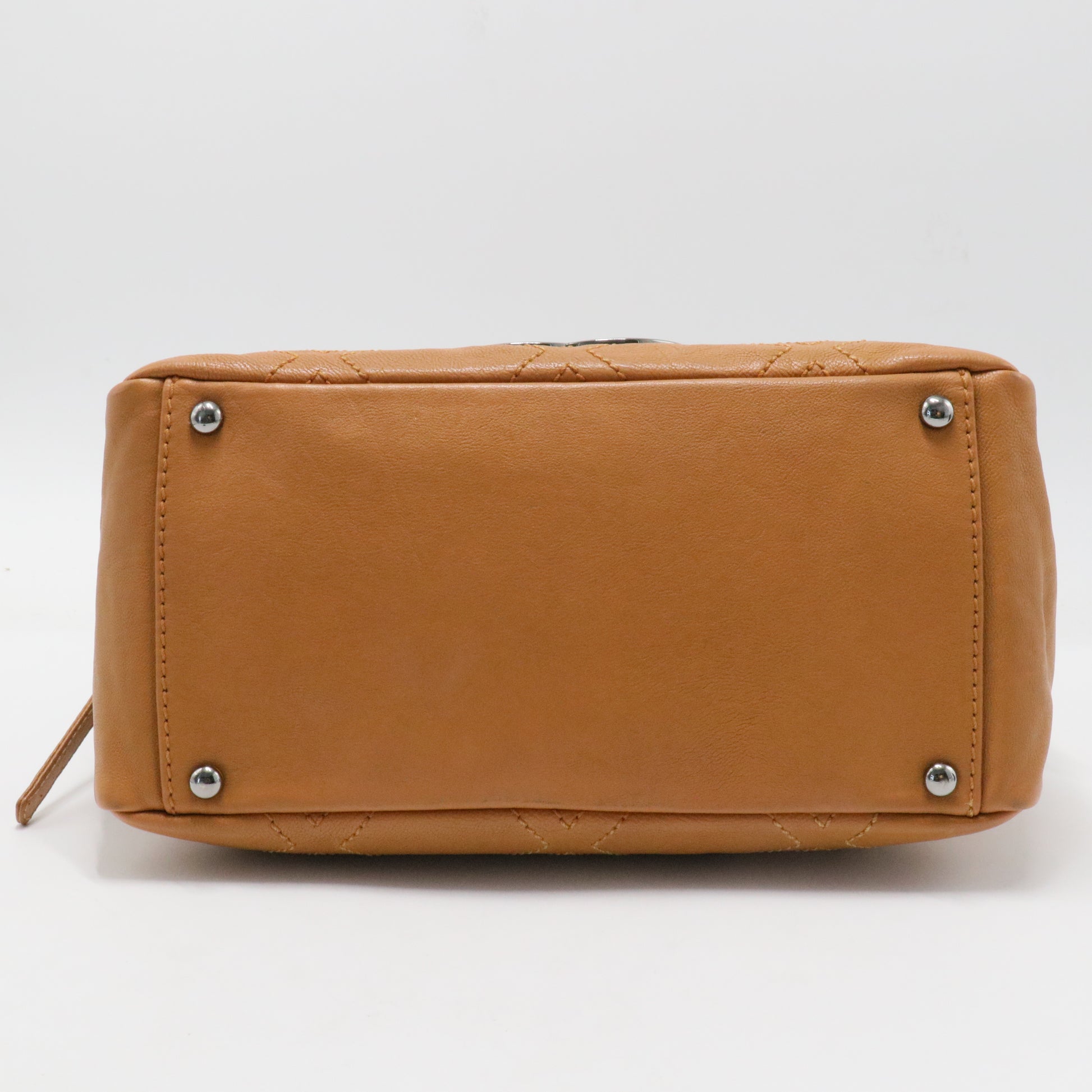 Quilted chain handle bag caramel leather large CC logo