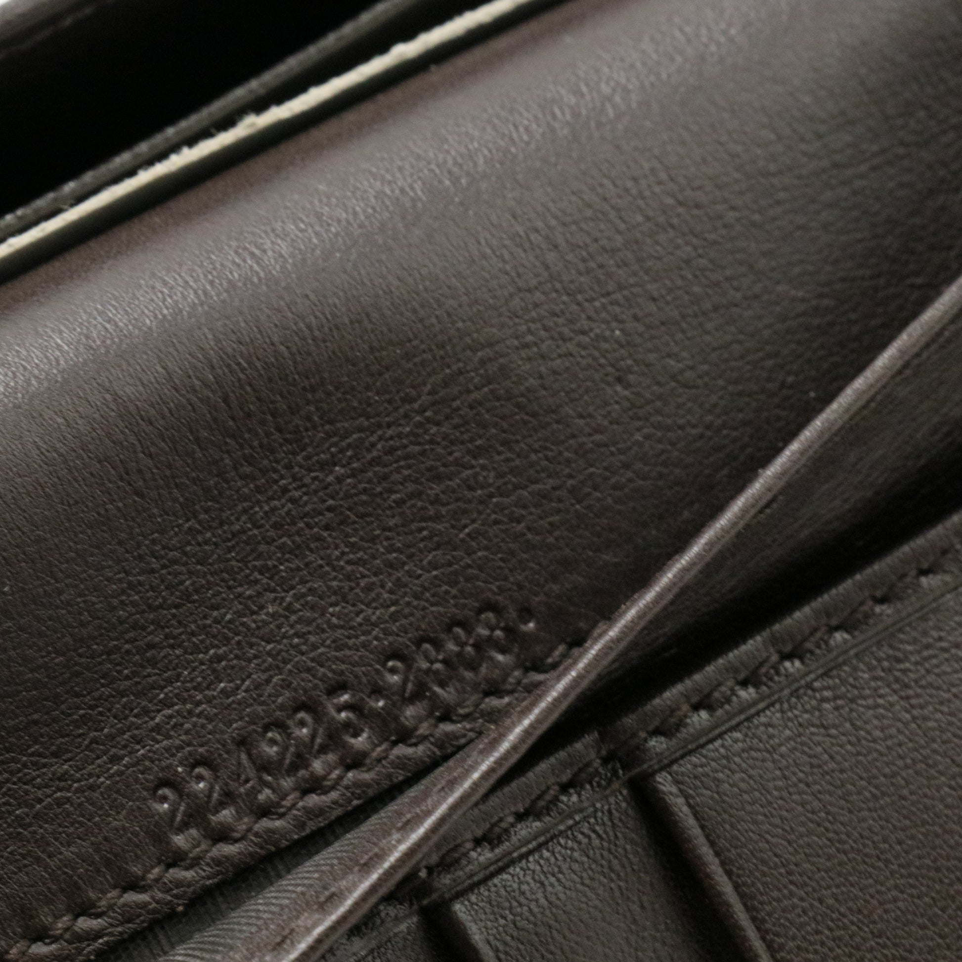 Gucci Brown Guccissima Leather Interlocking GG Clip Continental Wallet