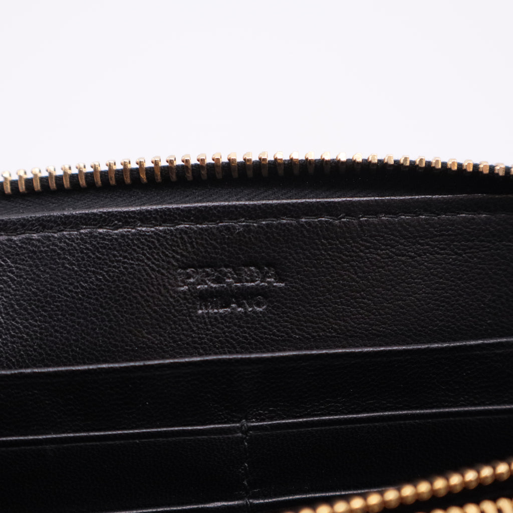 Nappa Gaufre Zip Around Wallet Cipria