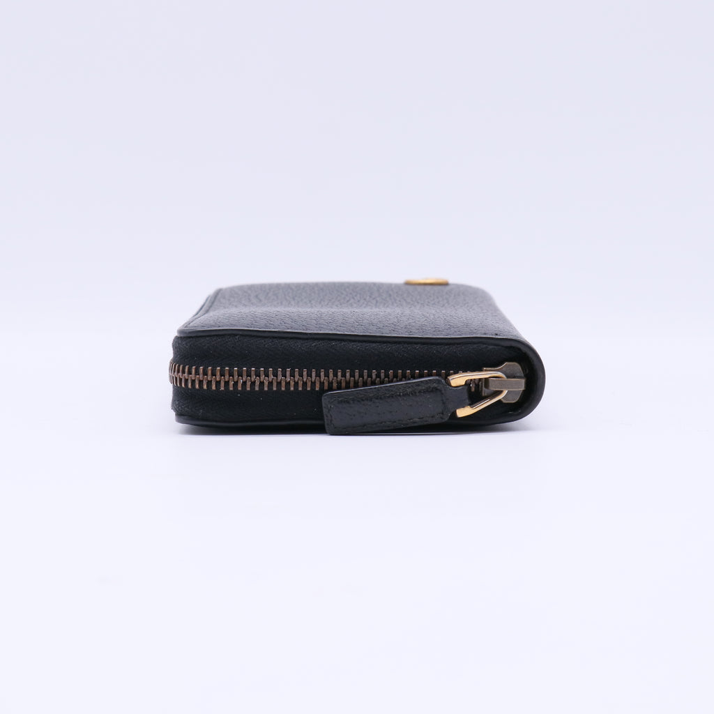 Dollar Calfskin Boar Effect GG Marmont Zip Around Wallet Black W21570