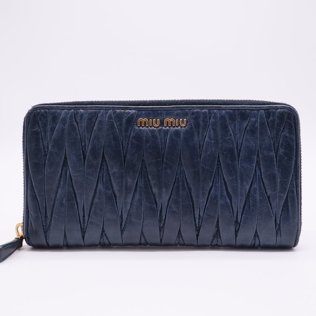 Continental Wallet Matelasse Leather Blue Gisel