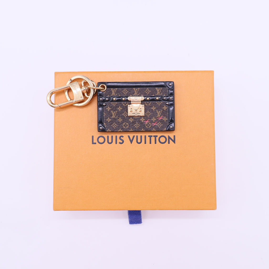 Louis Vuitton Petite Malle Bag Charm Key W21964