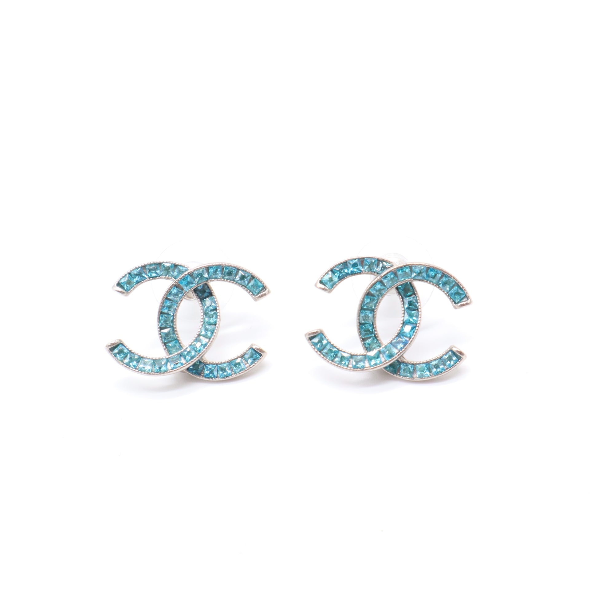 Chanel Interlocking CC Square Strass Stud Earrings W21522