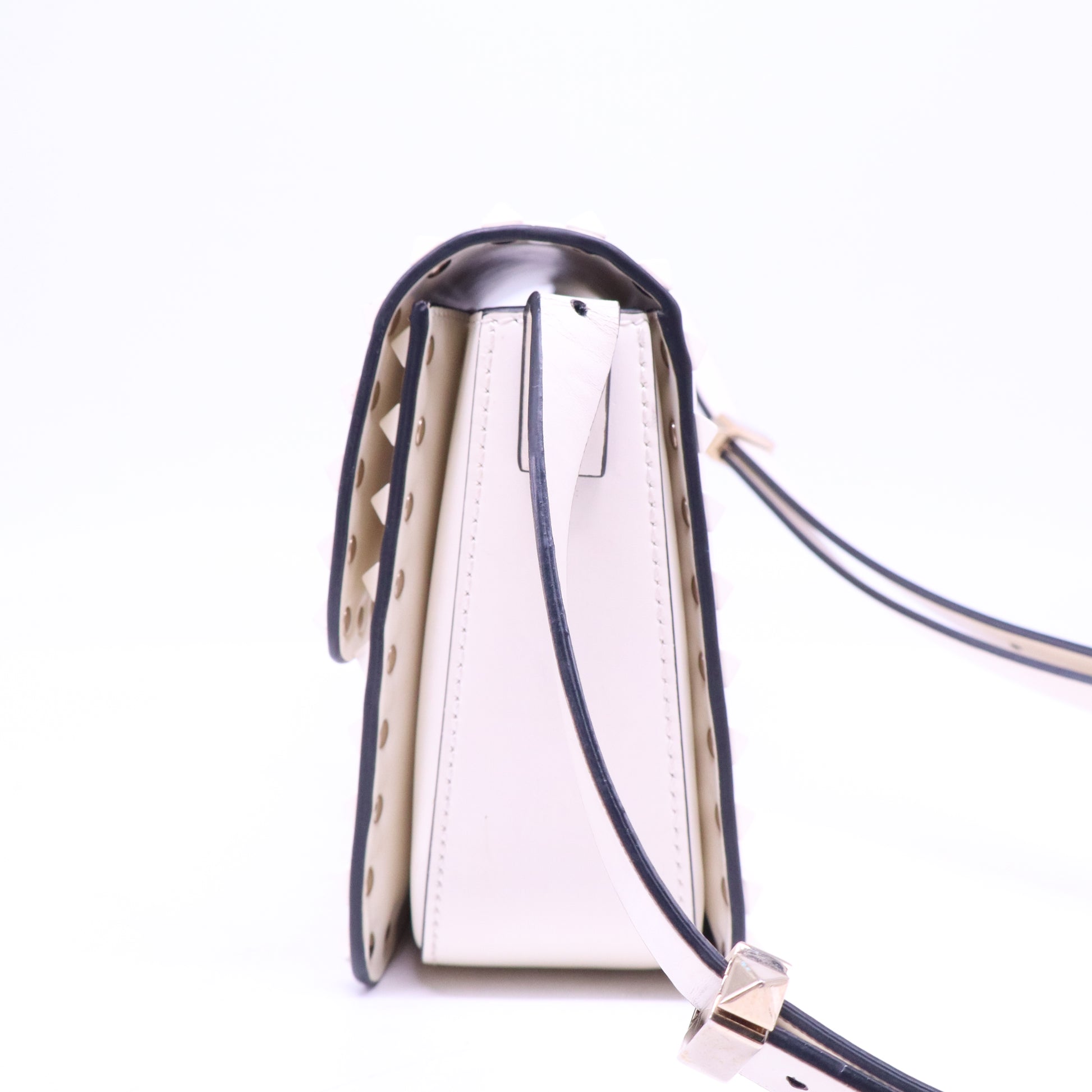 Valentino Rockstud White Leather Shoulder Bags B21198