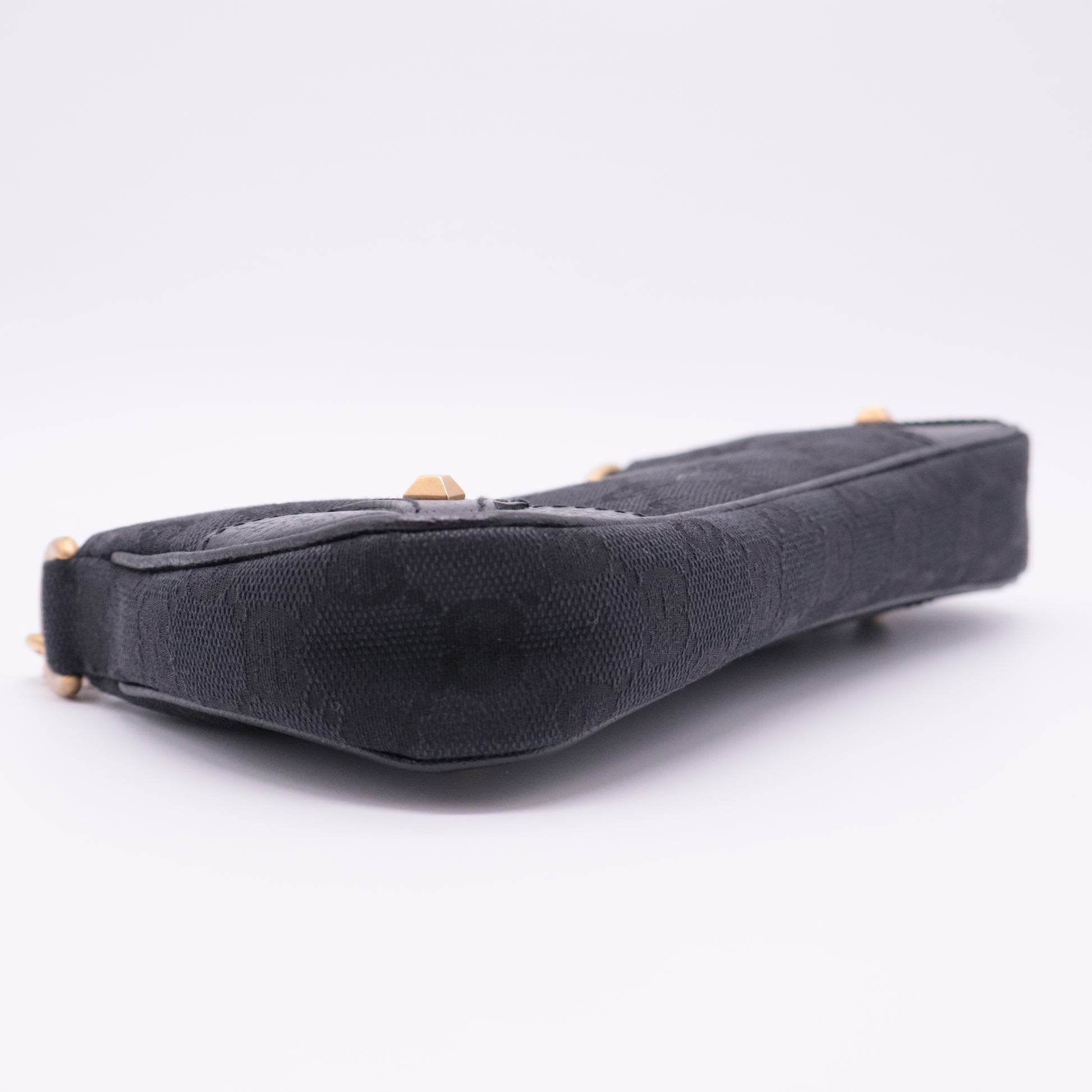 GG Canvas Nail Chain Pochette