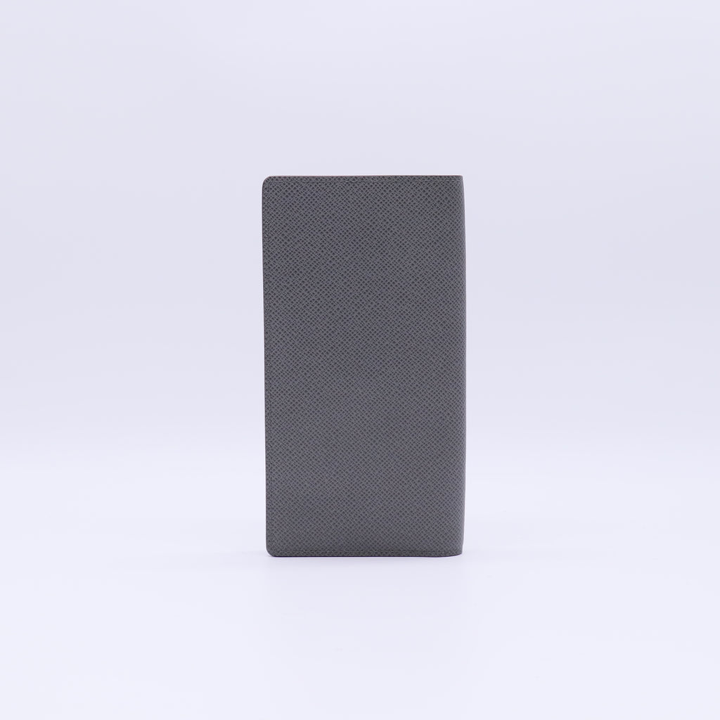 Louis Vuitton Taiga Leather Brazza Wallet W21634