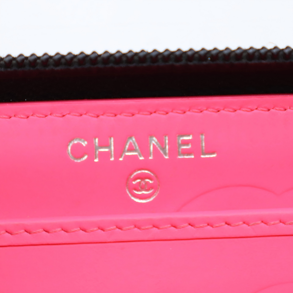 Calfskin Quilted Cambon Large Gusset Zip Around Wallet Black W21744