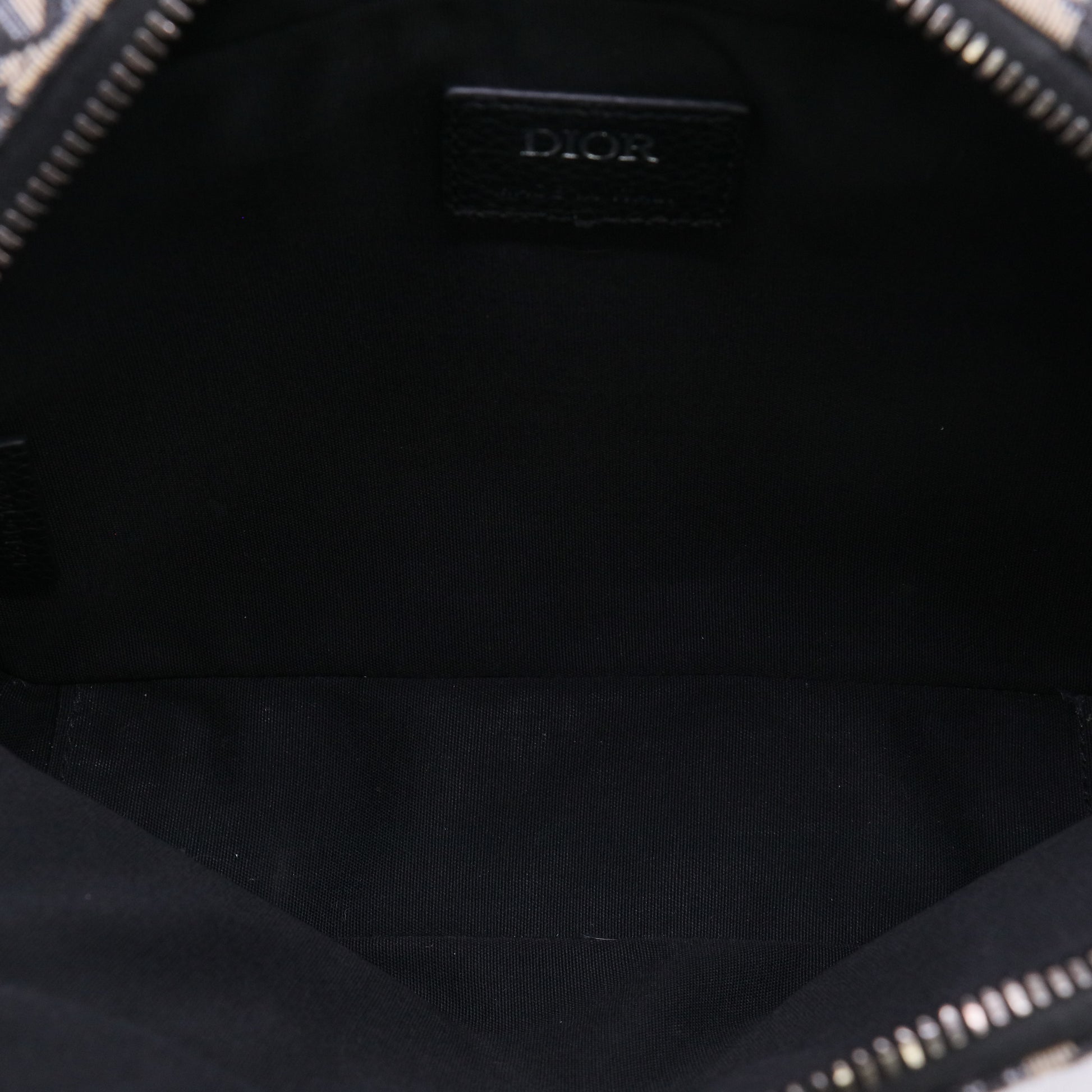 Dior Safari Bag with Strap in Beige and Black Dior Oblique Jacquard twins LDZ997