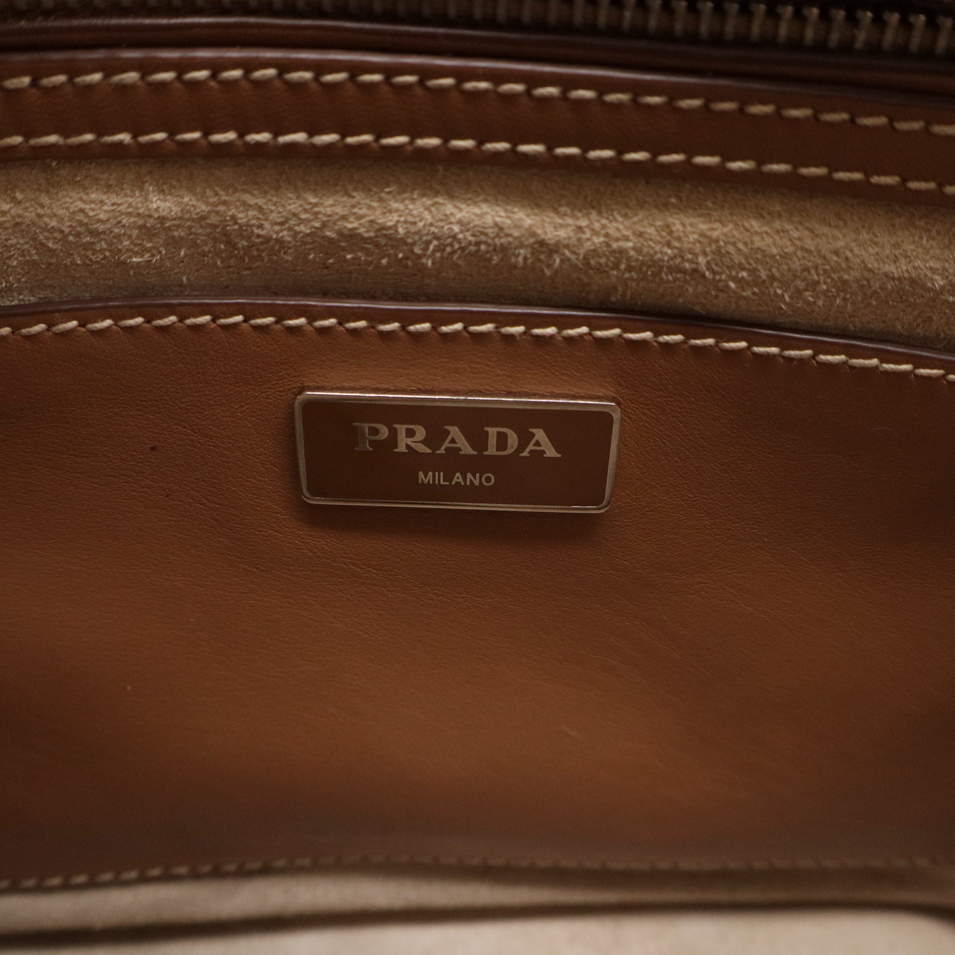 Galleria Double Zip Tote Stitched City Calf