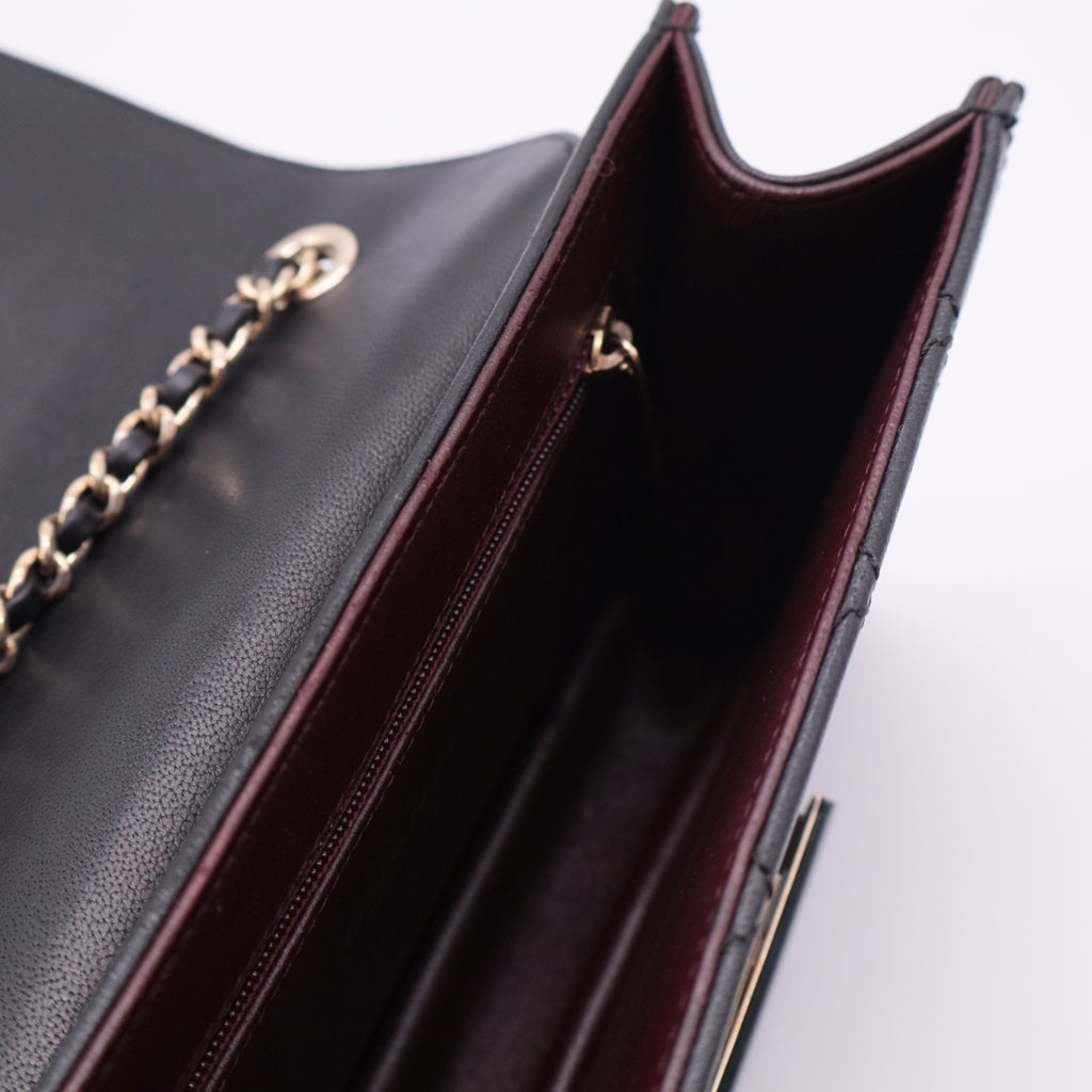 Beauty Lock Flap Bag Small