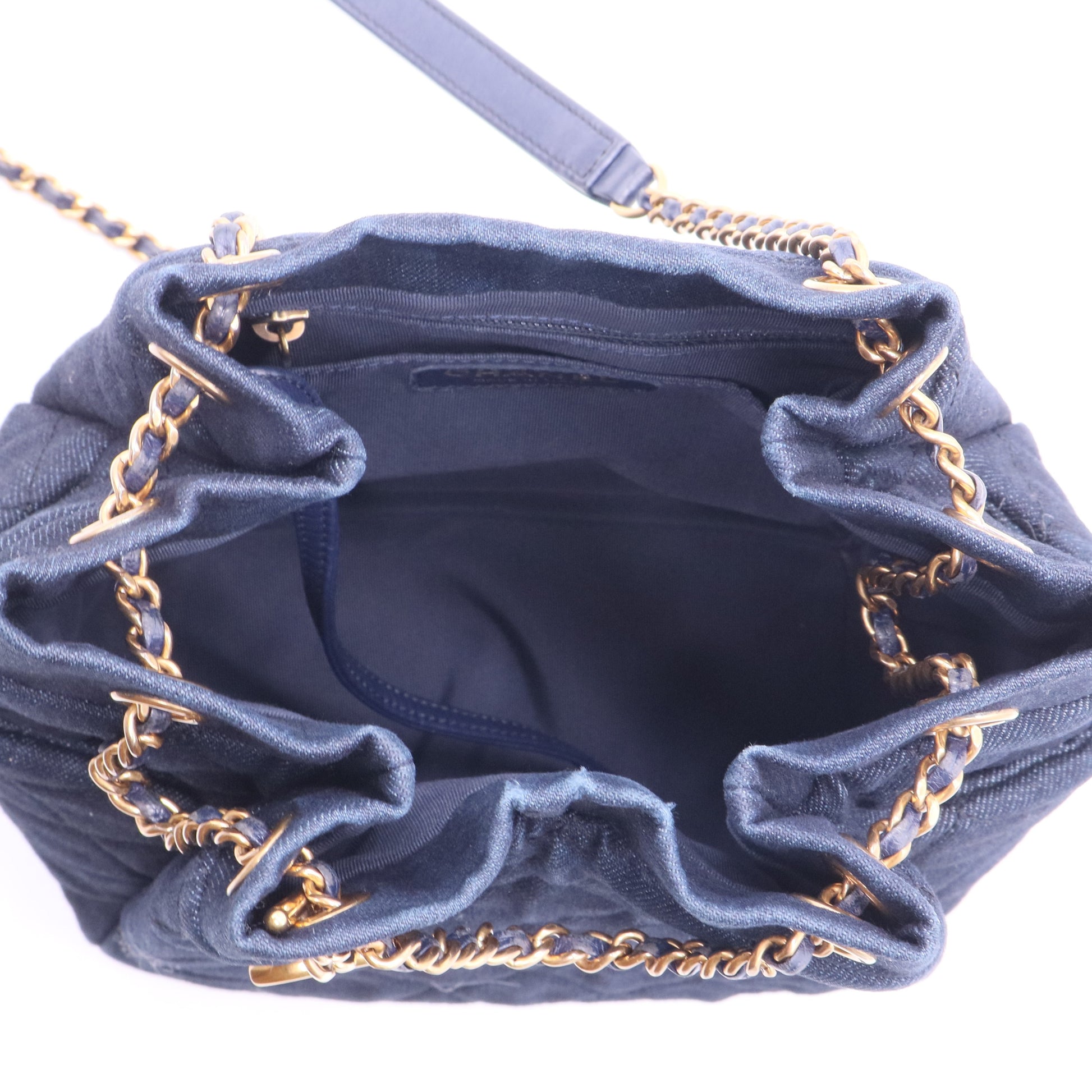 Urban Spirit Drawstring Bag Quilted Denim Small