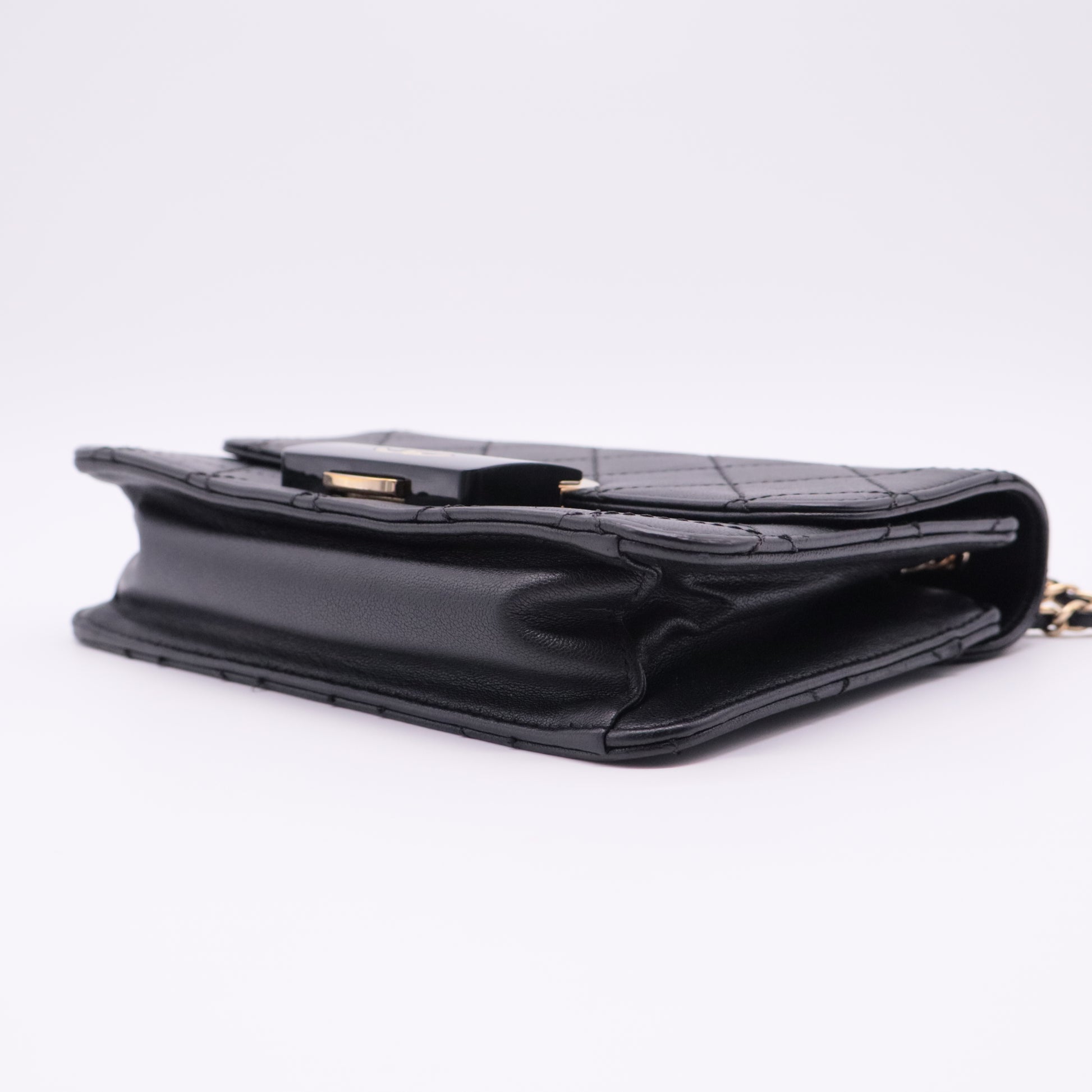 Beauty Lock Flap Bag Small