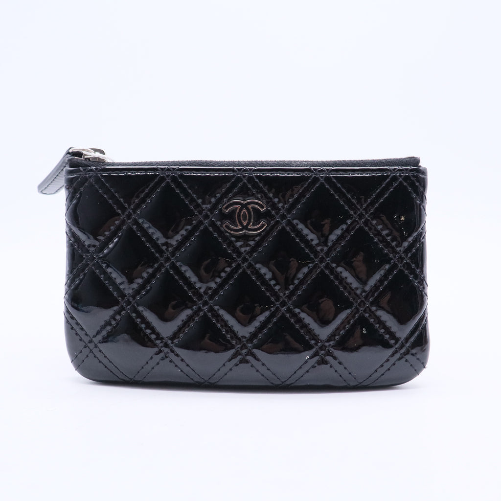 So Black O Case Pouch Quilted Patent Small Twins LDJ3055