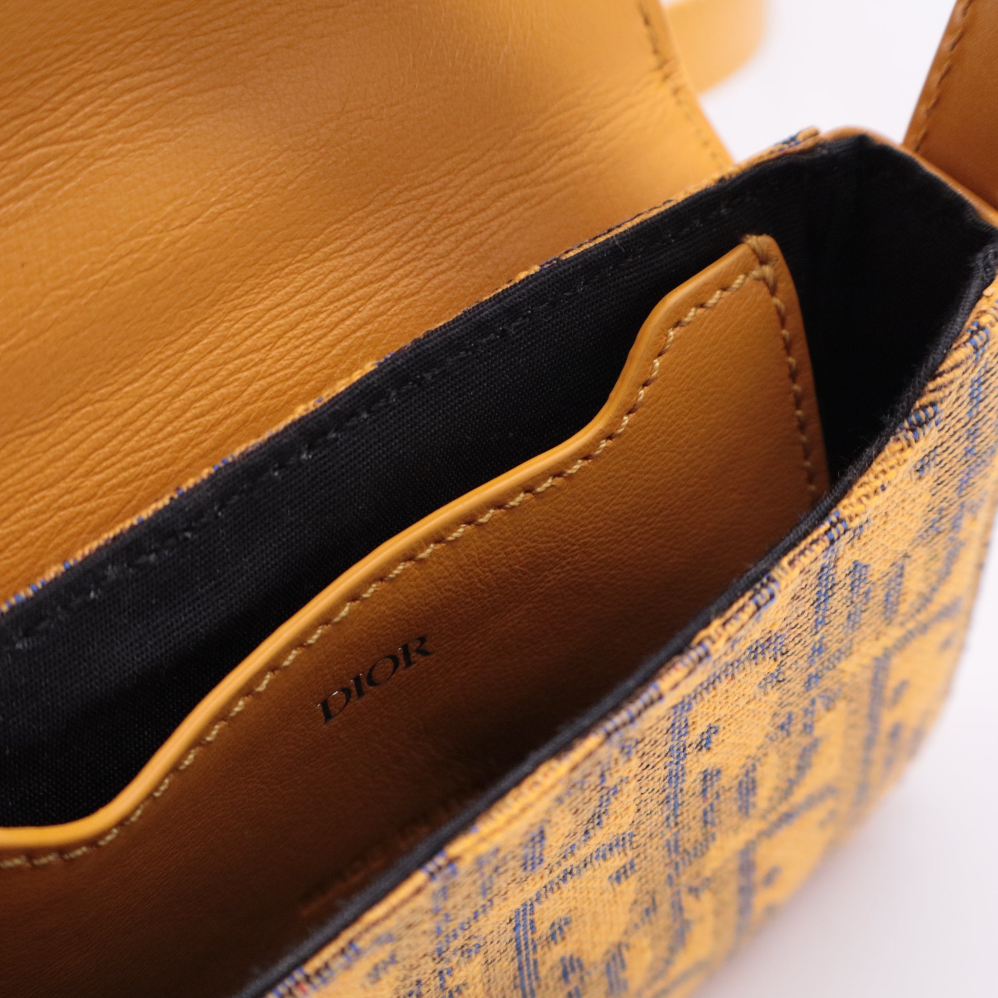 Clasp Lock Messenger Pouch Oblique Canvas and Leather Nano